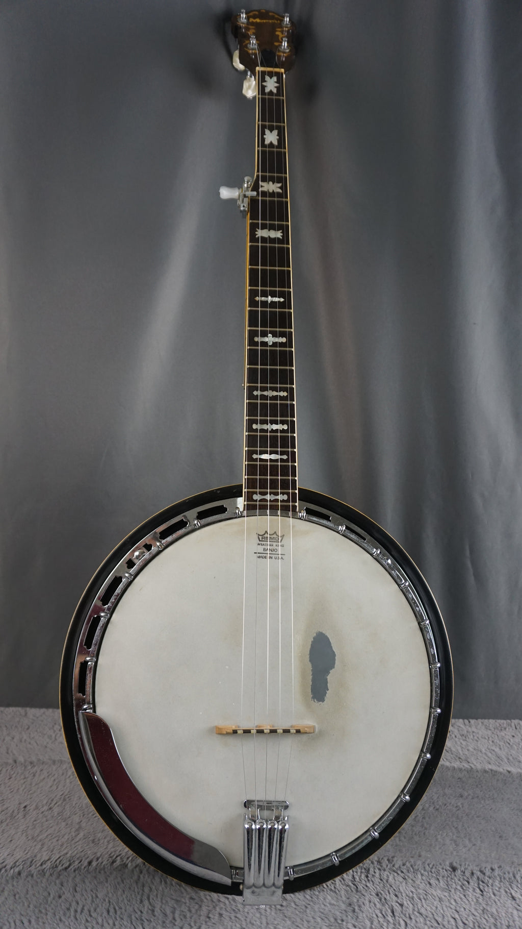 Morris 5-String Resonator Banjo w/ Hard Case