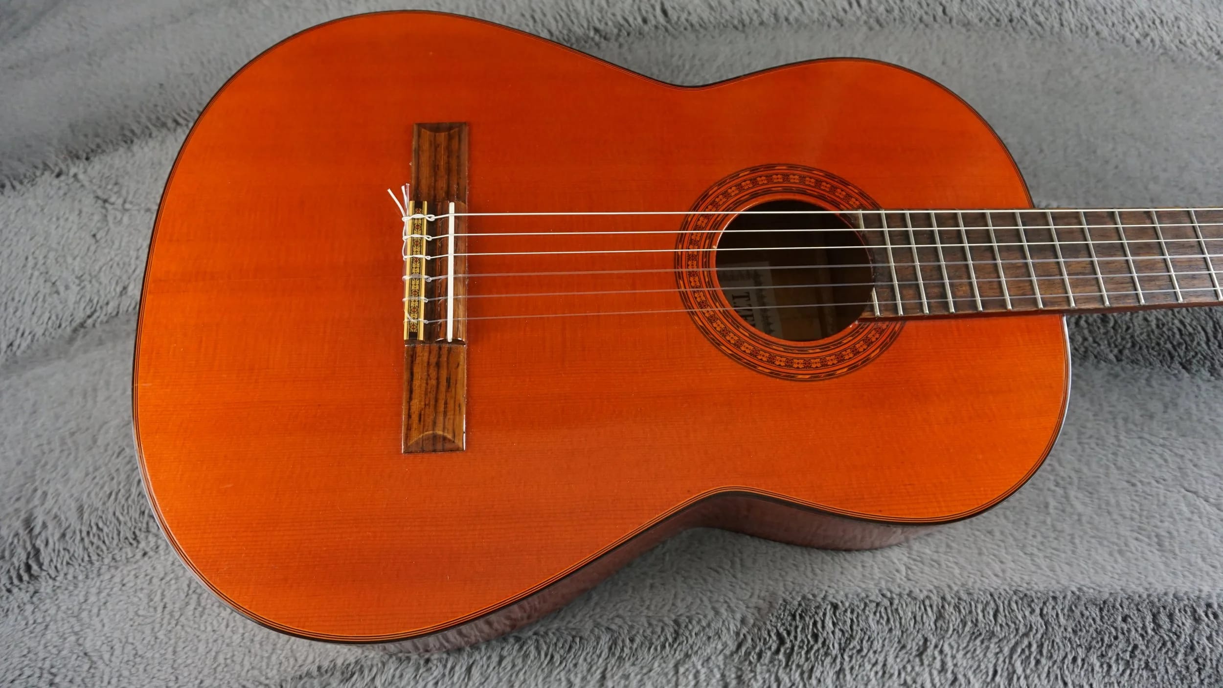 Tatsuno Zen-On Model 130 Japan Classical Guitar