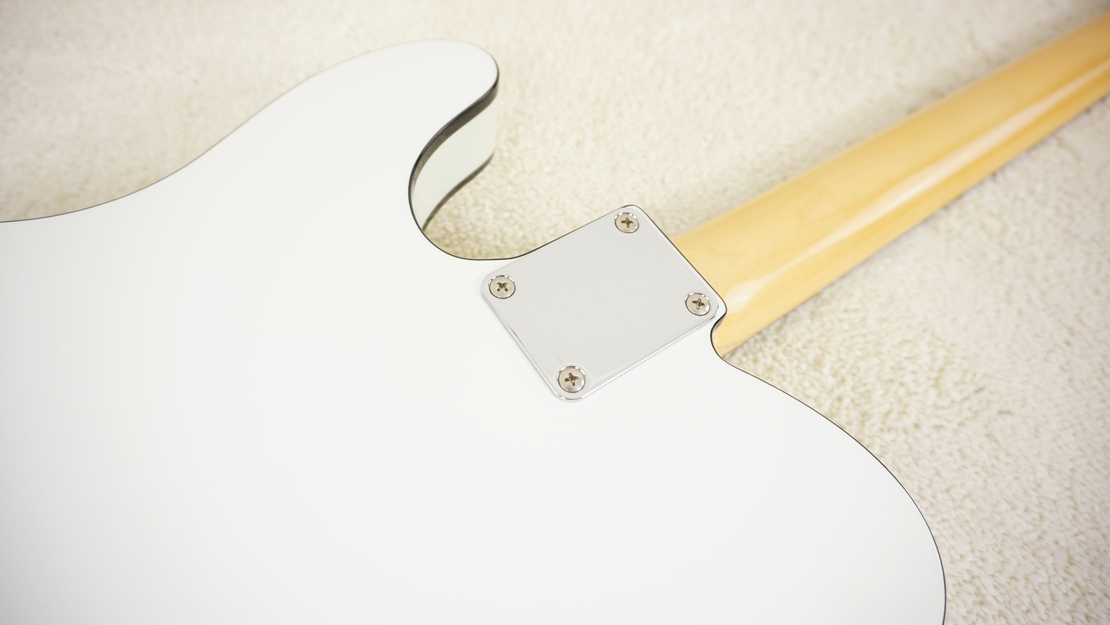 Fender FSR Traditional II 60s Telecaster Custom RW 2025 Olympic White w/ Black Binding MIJ