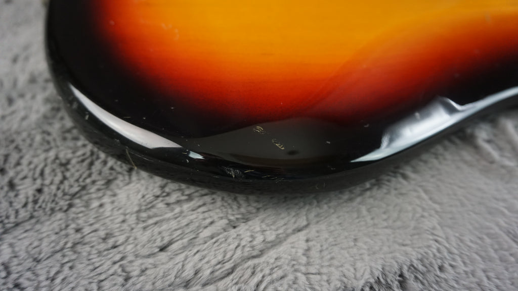 Fender Jazz Bass 93 - 94 - Sunburst Birdseye Maple Neck