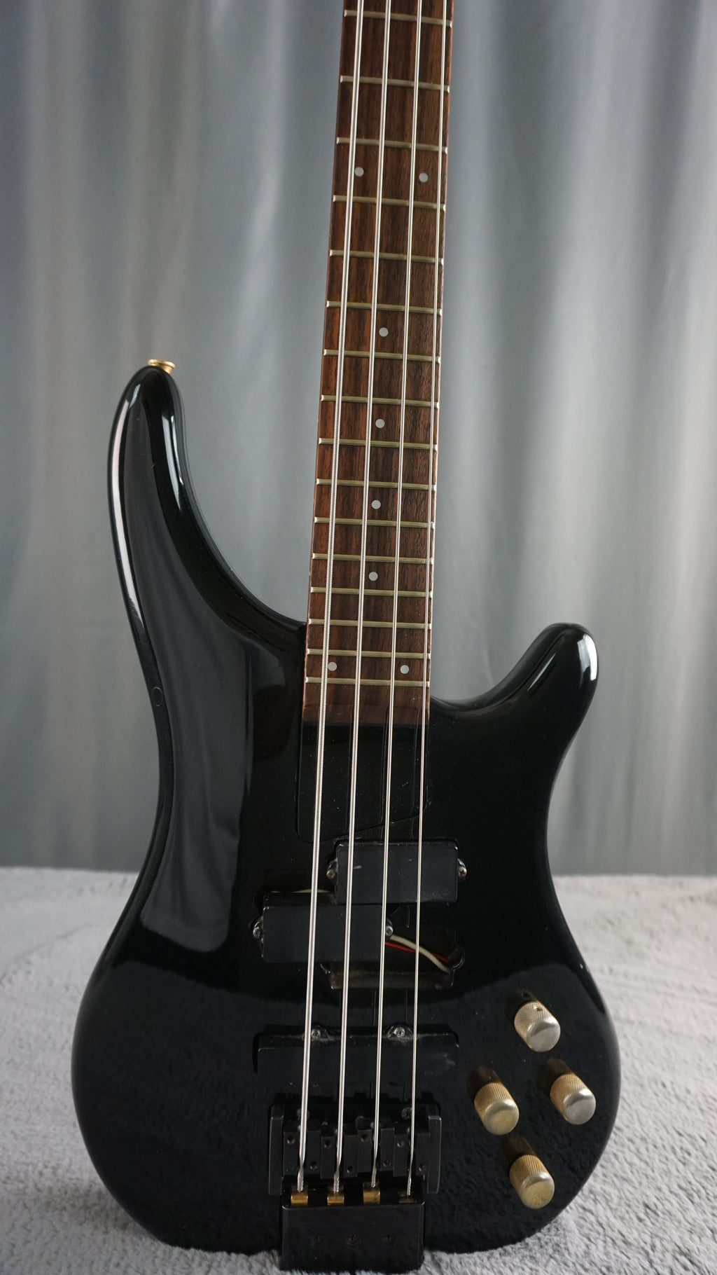Fernandes Headless Bass MIJ Black w/ EMG PJ Pickups Vintage