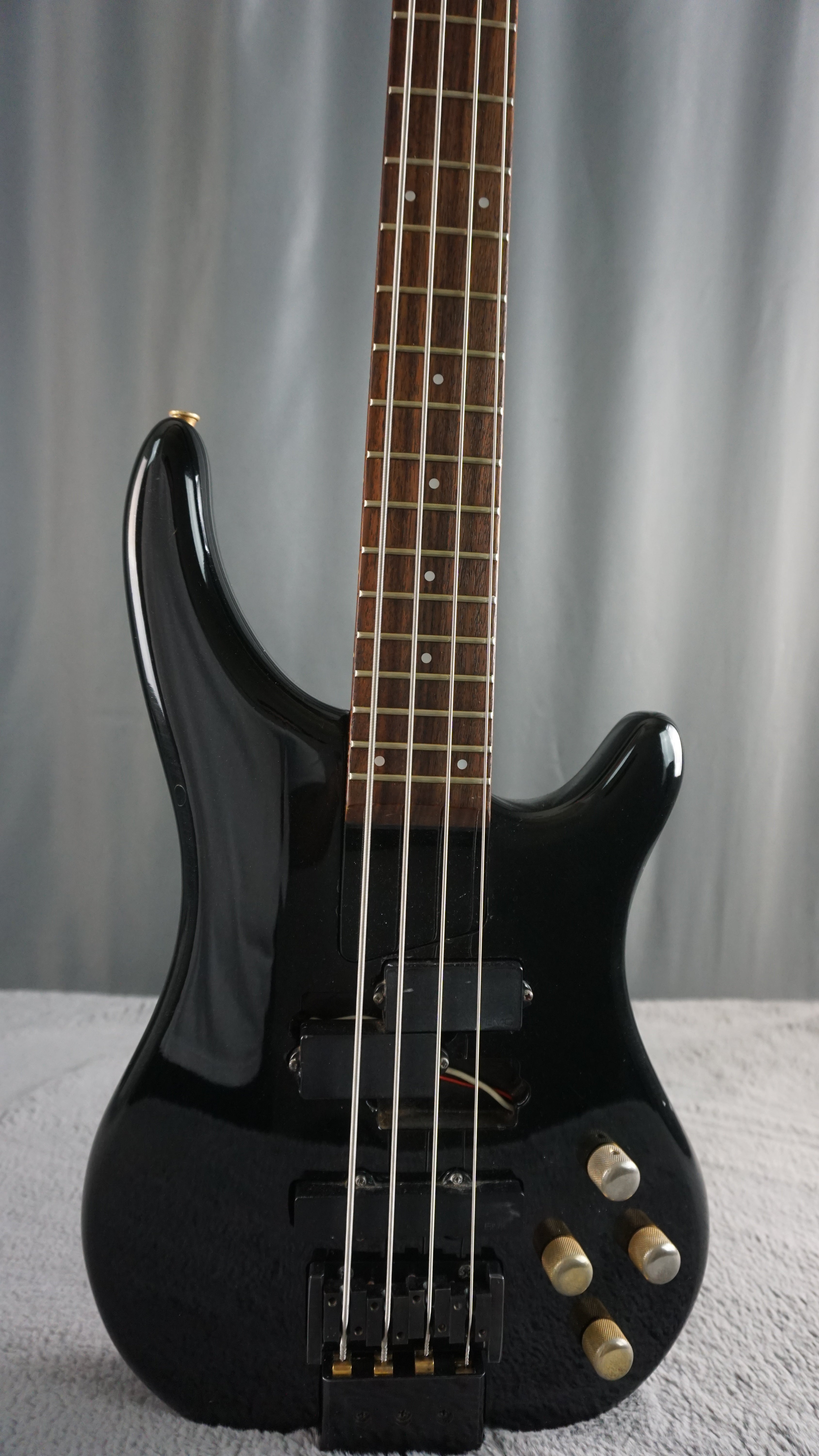 Fernandes Headless Bass MIJ Black w/ EMG PJ Pickups Vintage