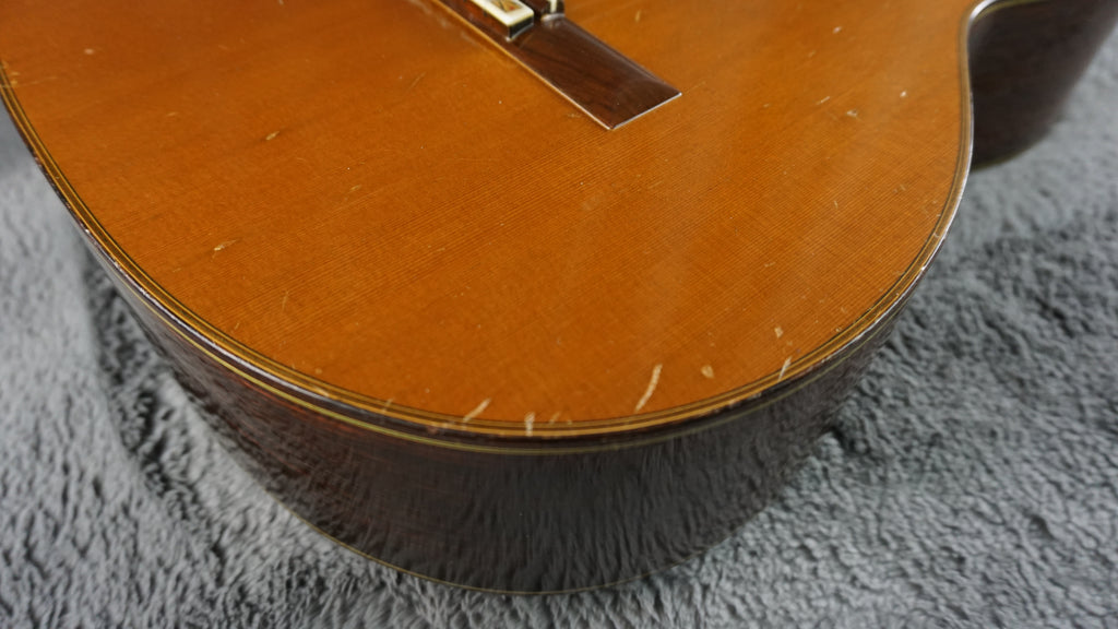 Masaru Kohno No. 15 1979 w/ Hard Case - Rosewood