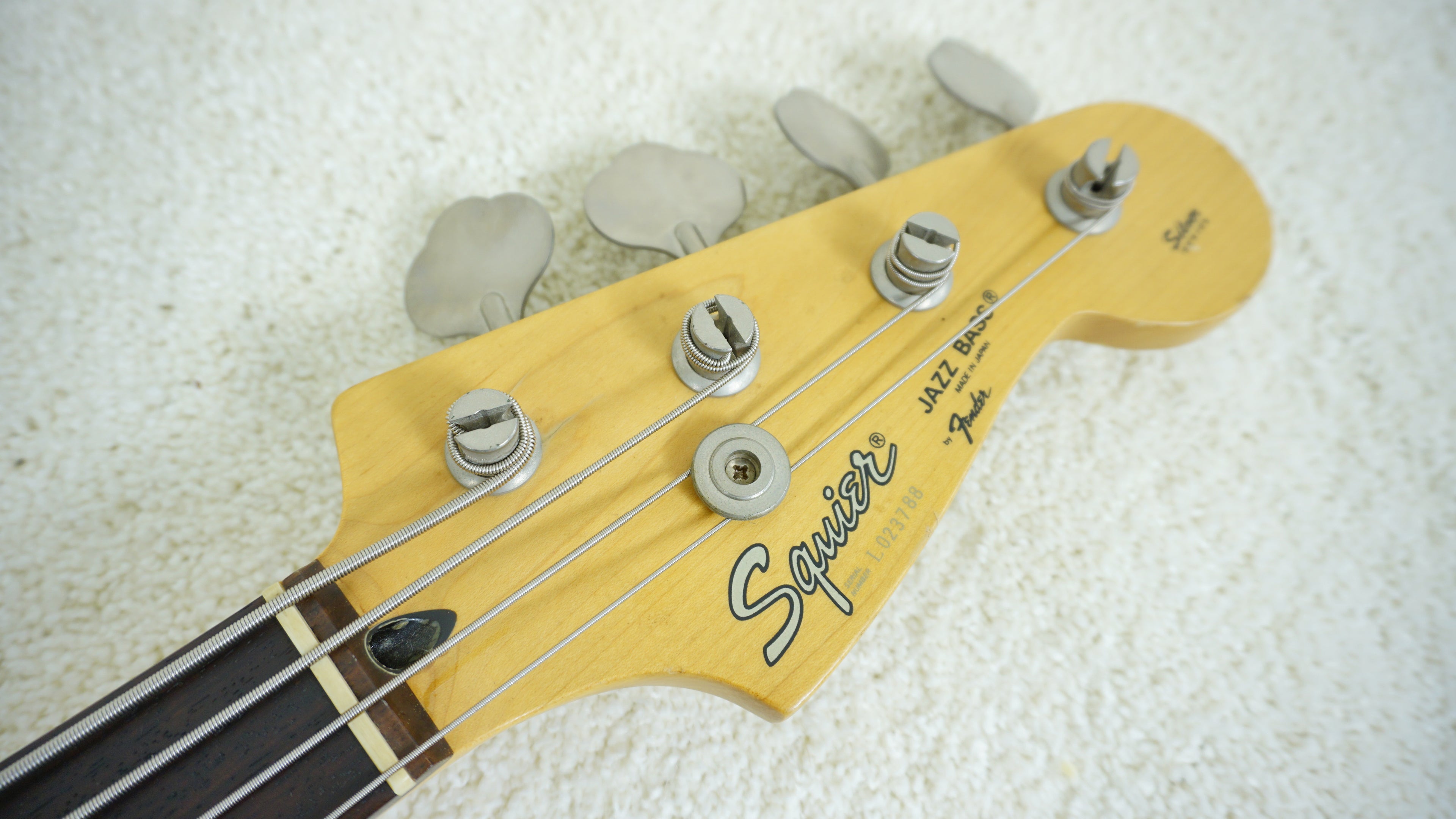 1993 Squier Silver Series Jazz Bass MIJ 3-Tone Sunburst Fujigen Japan