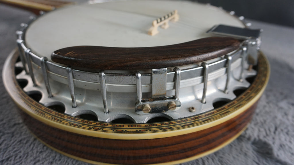 Pirles 5-String Closed Back Banjo w/ Hard Case