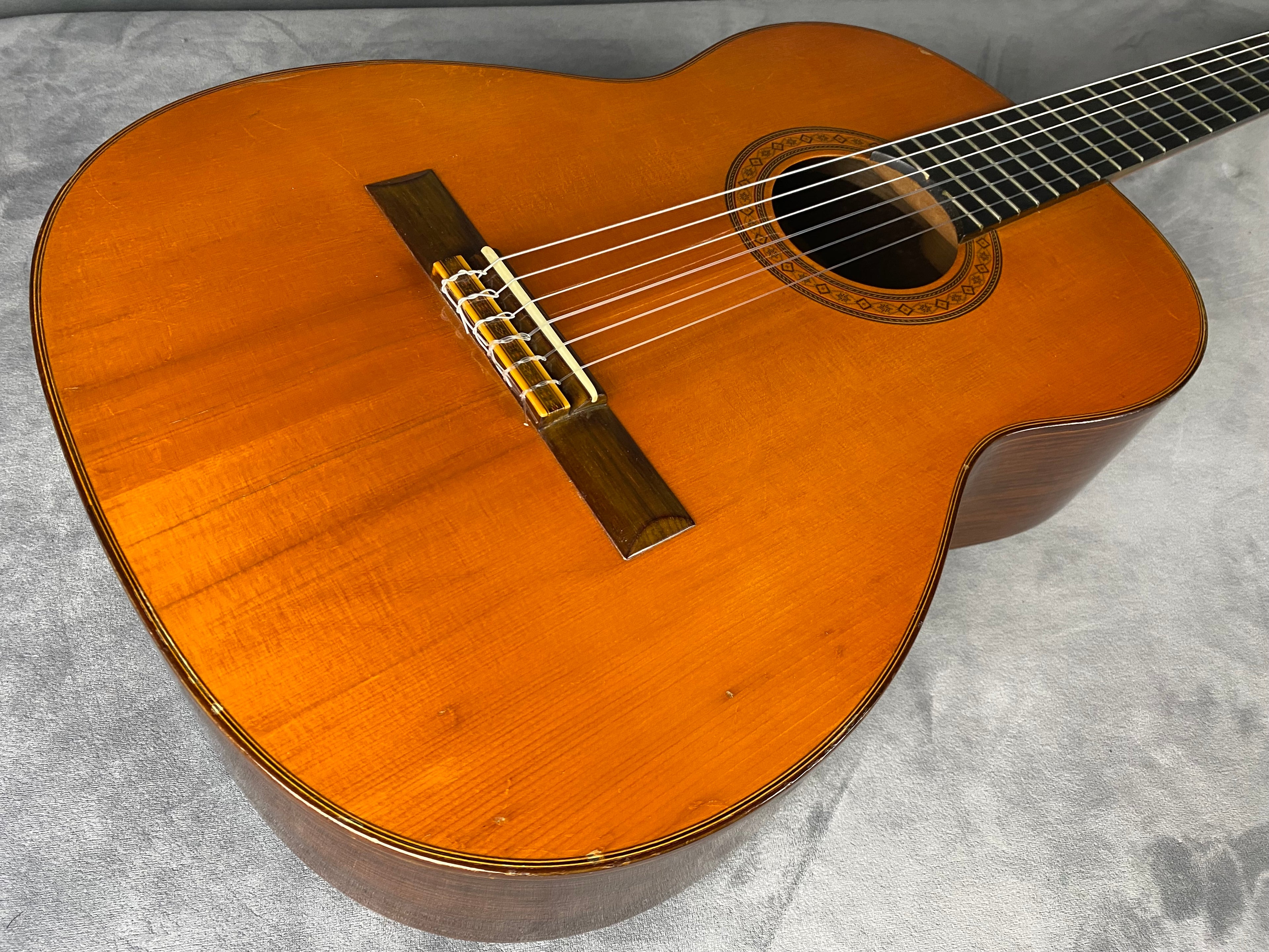 Rokutaro Nakade A7 Rare MIJ! 1971 Cedar Top