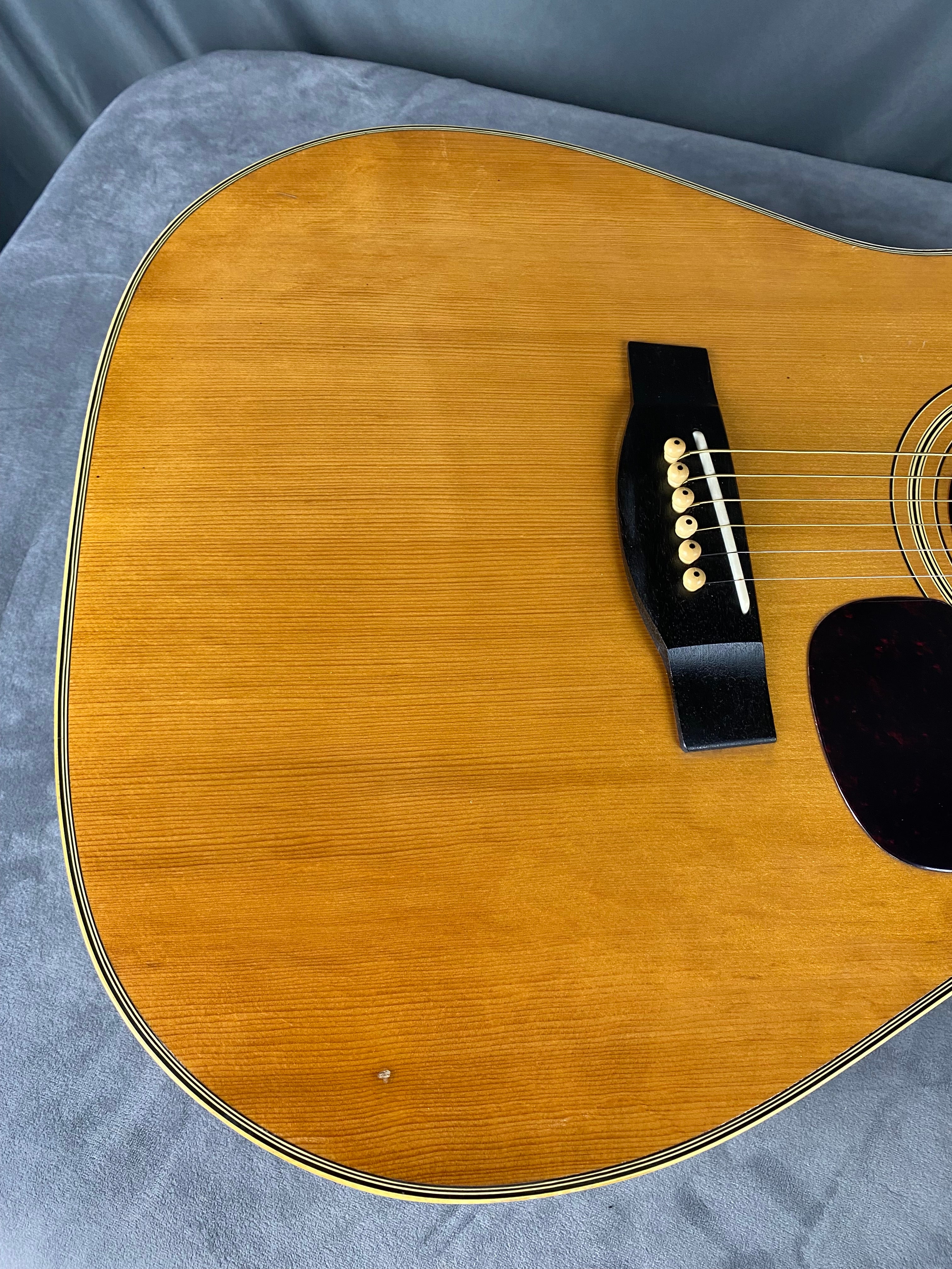 Yamaha FG-201 1977