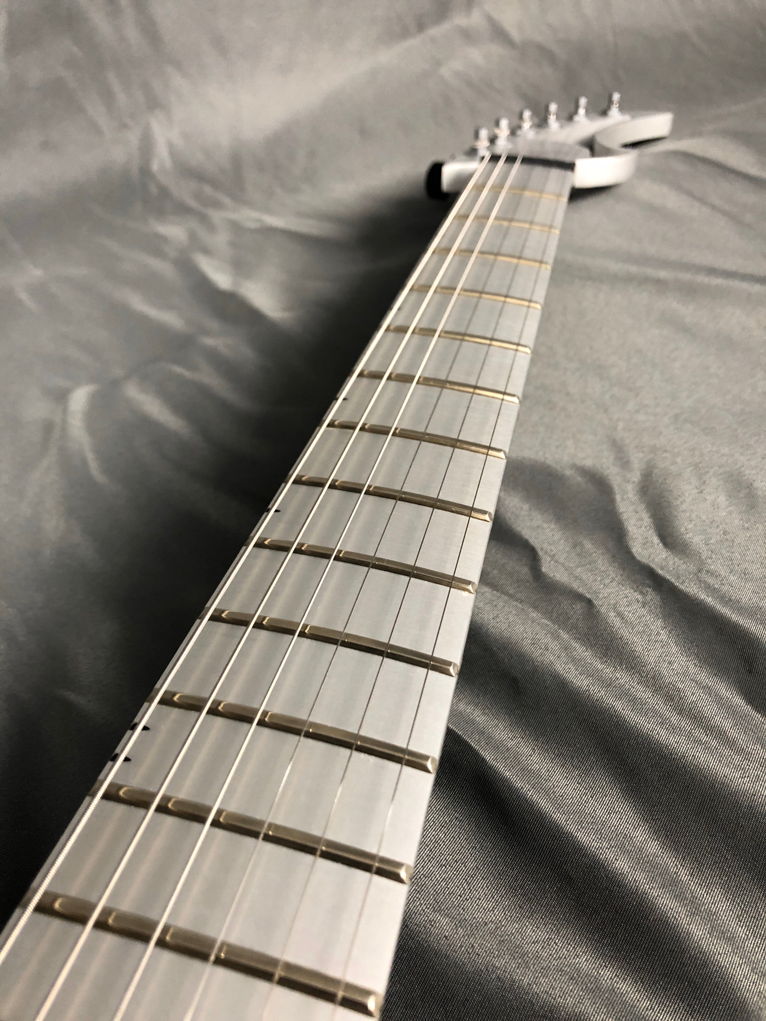 Andreas Guitars Shark Boutique Guitar 2000 Satin Black