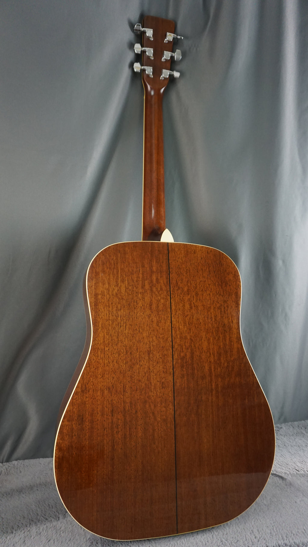 Morris MD-507 Japan Sunburst Acoustic