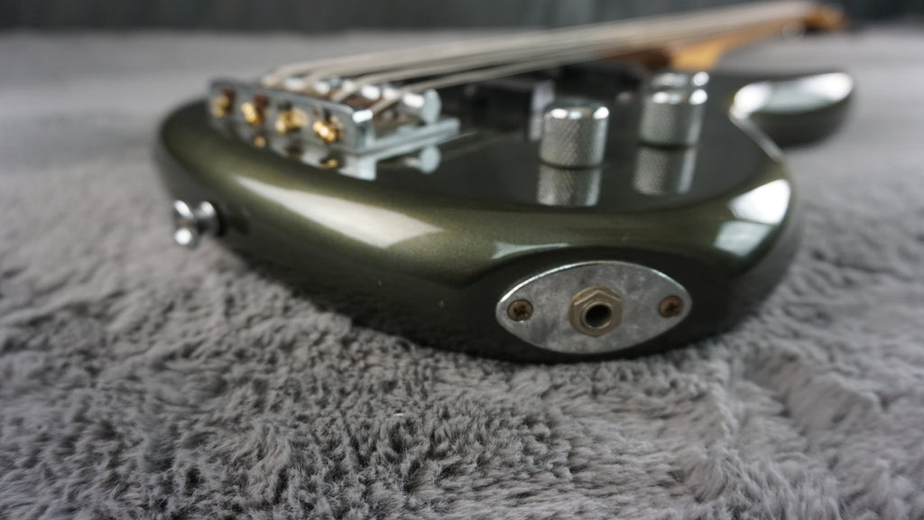 Charvel PJ Bass