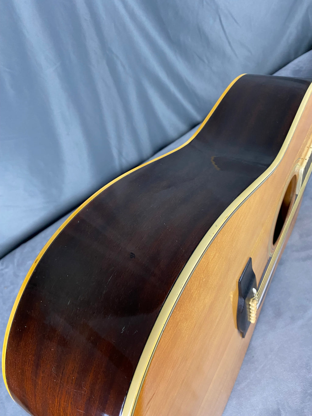 Yamaha FG-201 1977