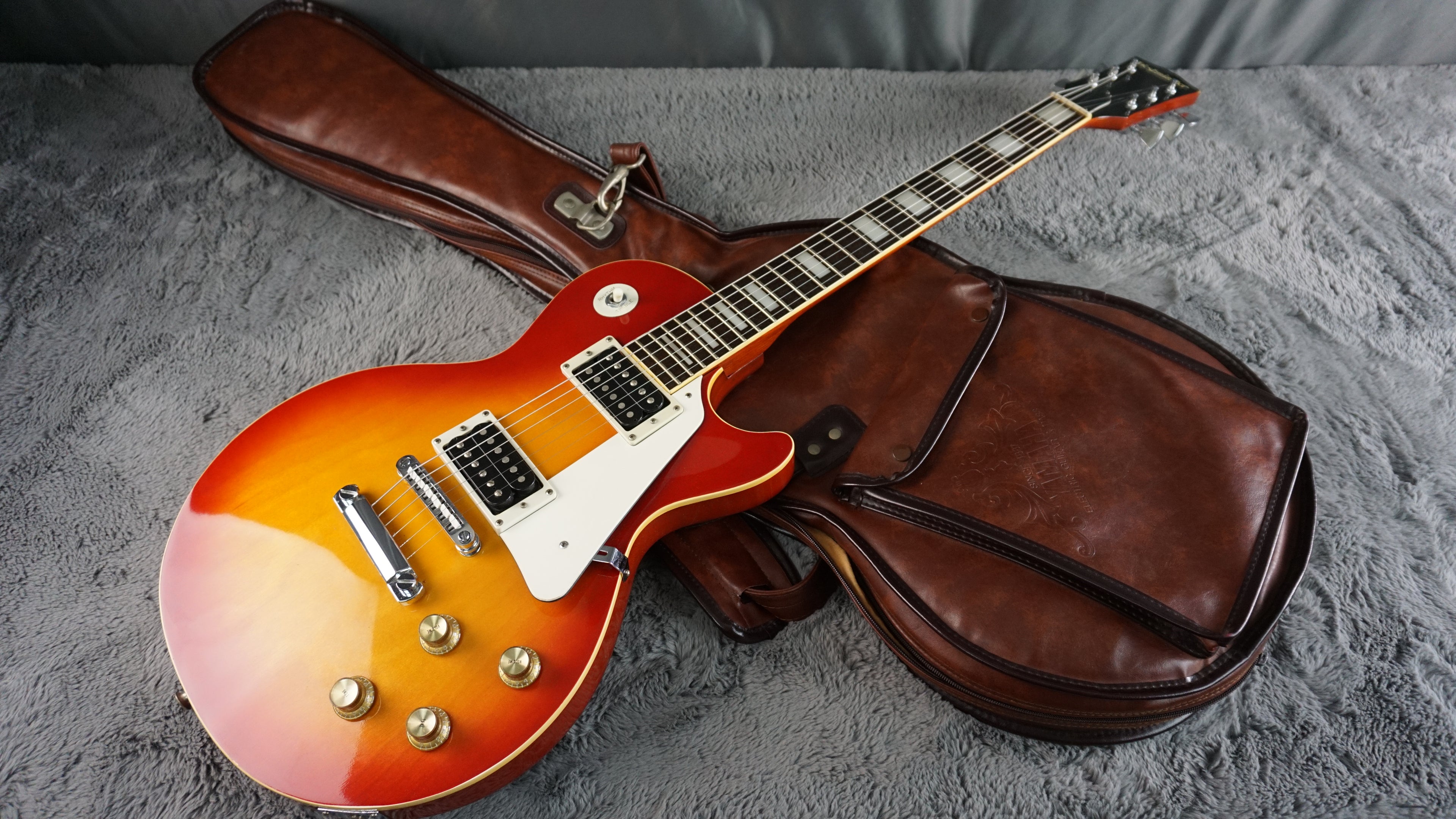 Westminster Les Paul Sunburst - Sunburst Japan Electric Guitar