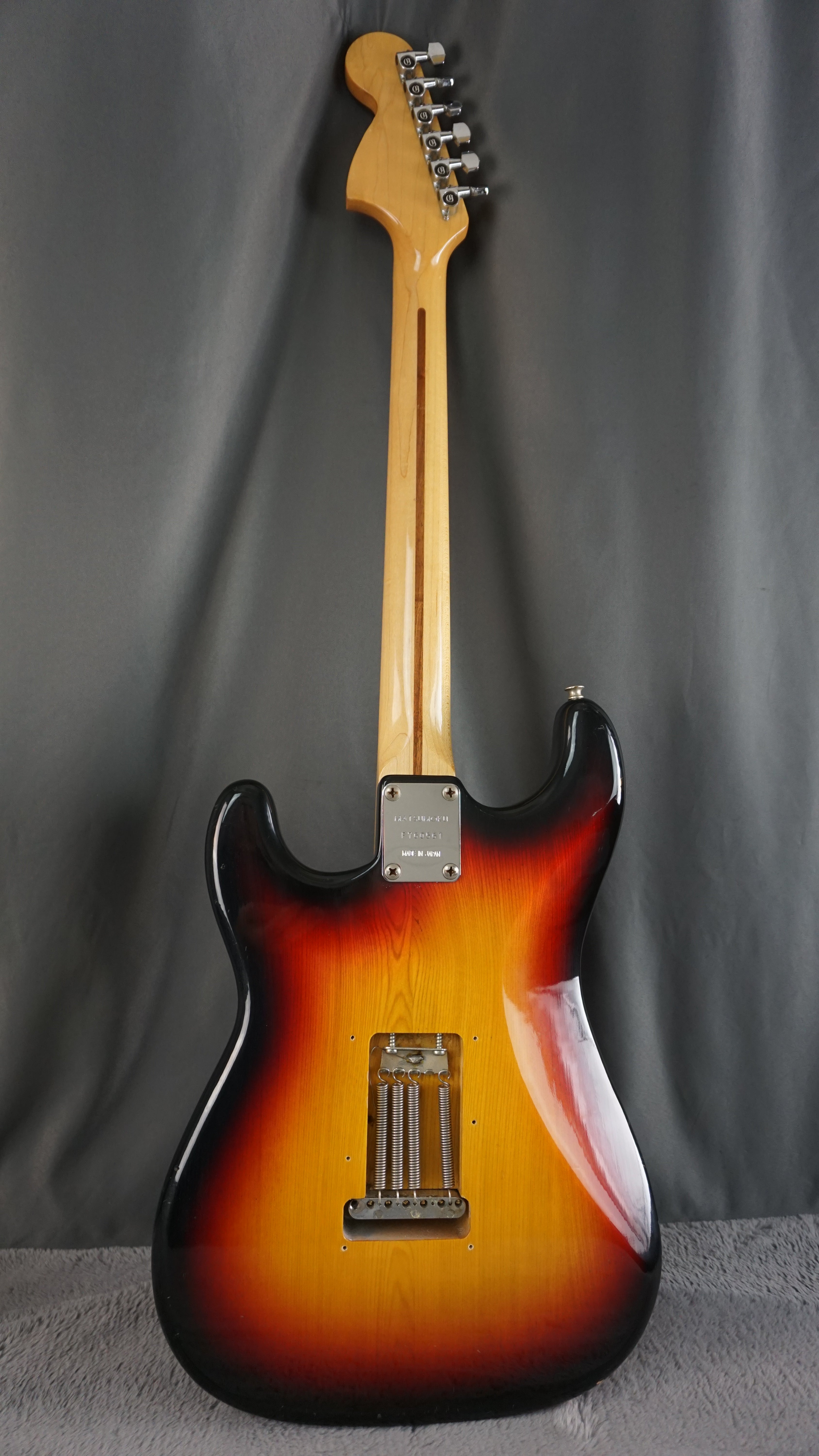 Aria Pro II Stagecaster - Sunburst 1970s Japan w/ Hard Case