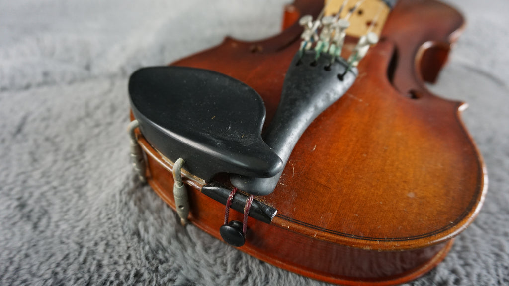 Suzuki 200 1/4 Violin 1996 w/ Case & Bow