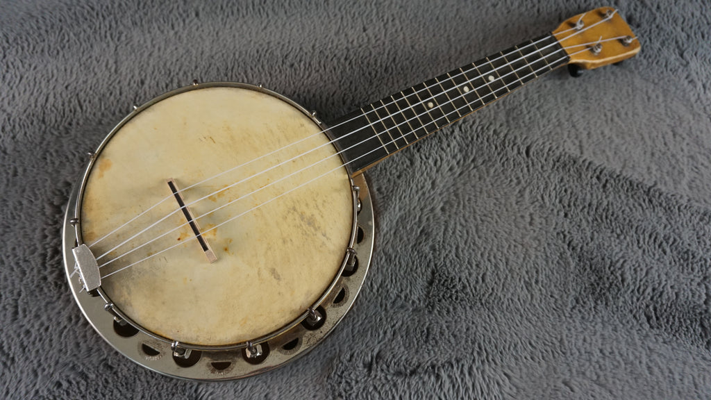 Vintage Closed Back Banjolele