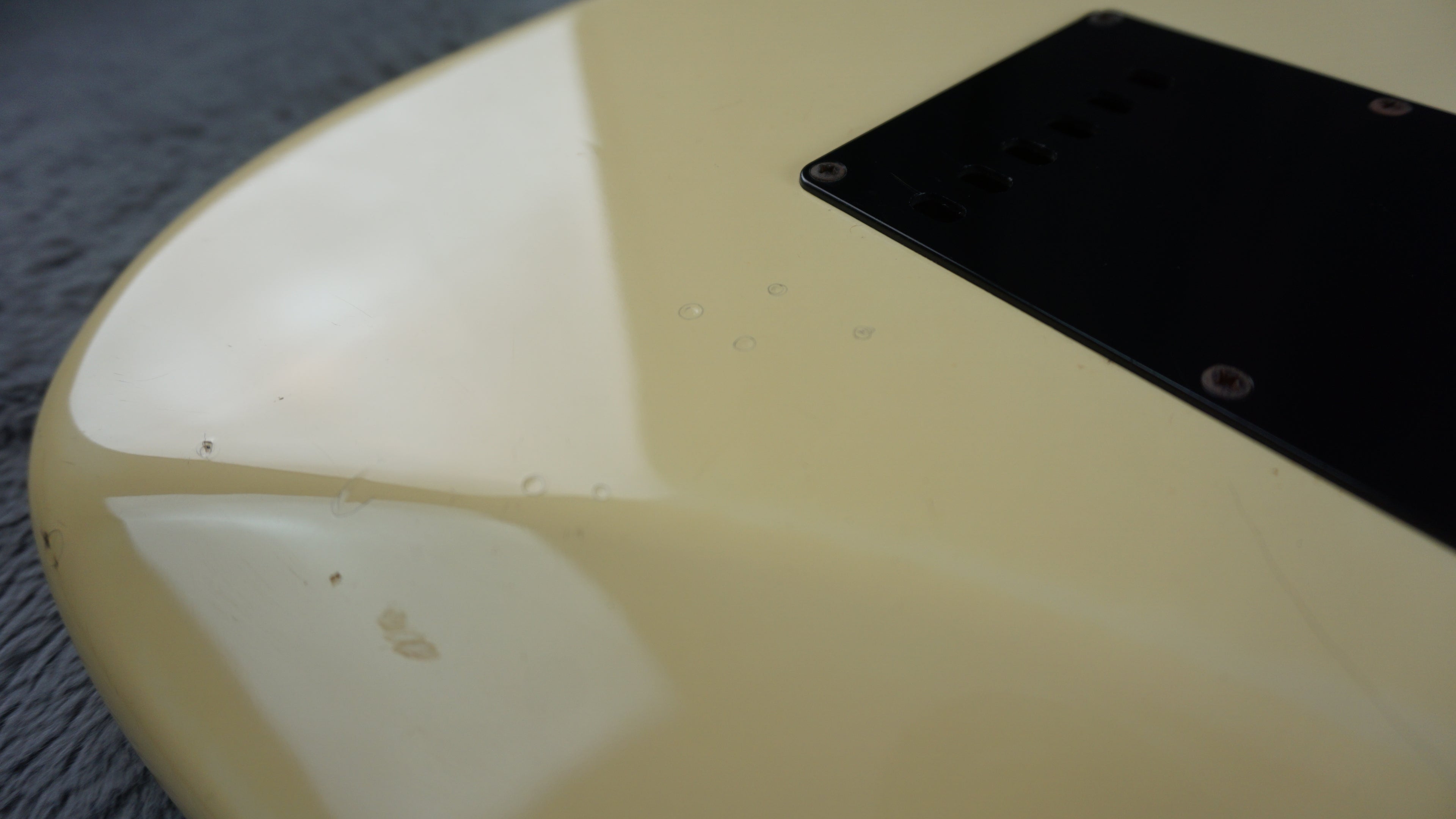 Fender Stratocaster 1984 - 1987 - White Japan