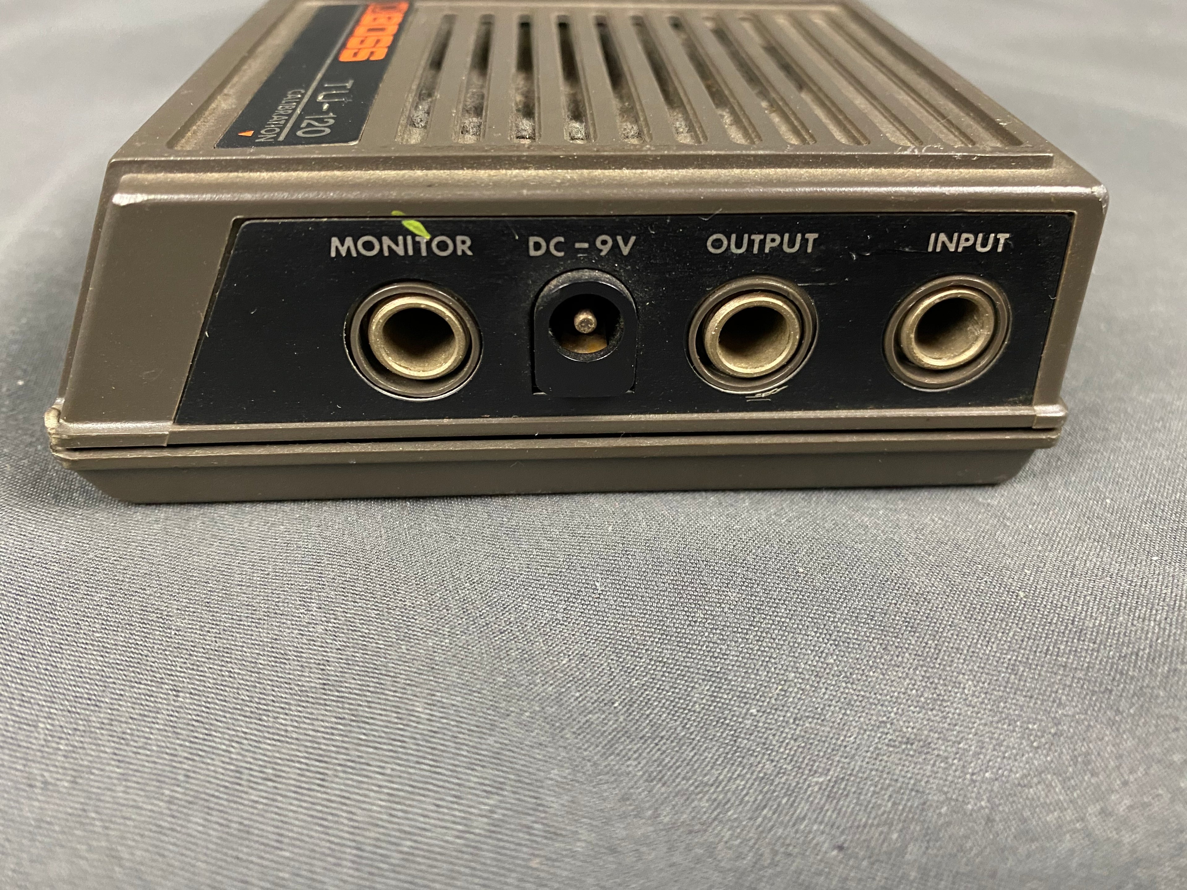 Boss TU-120 Vintage Guitar Tuner Accurate and Rare! 1980’s
