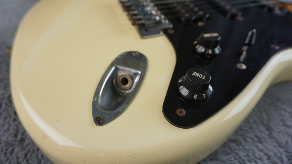 Fender Stratocaster 1984 - 1987 - White Japan