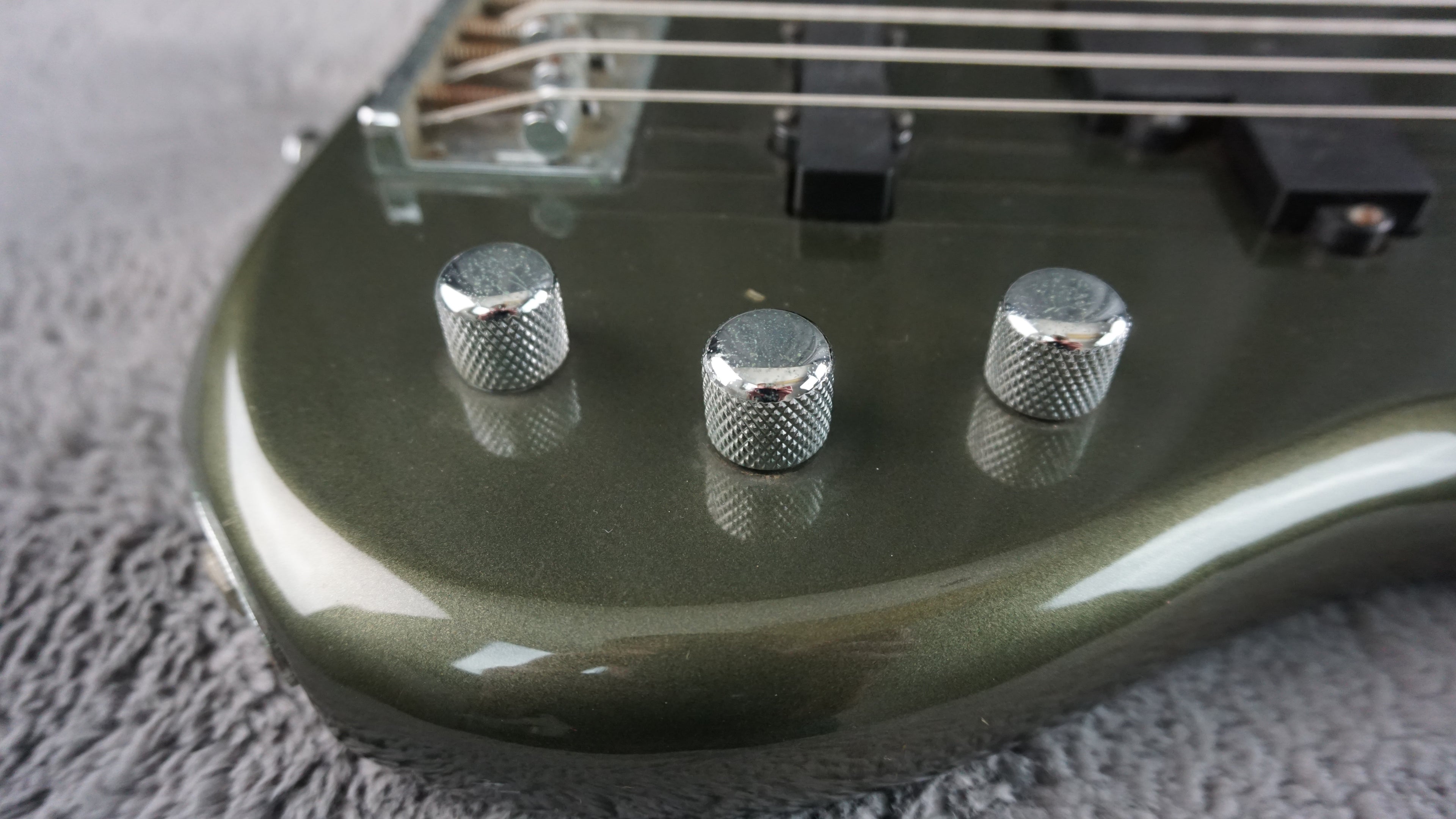 Charvel PJ Bass