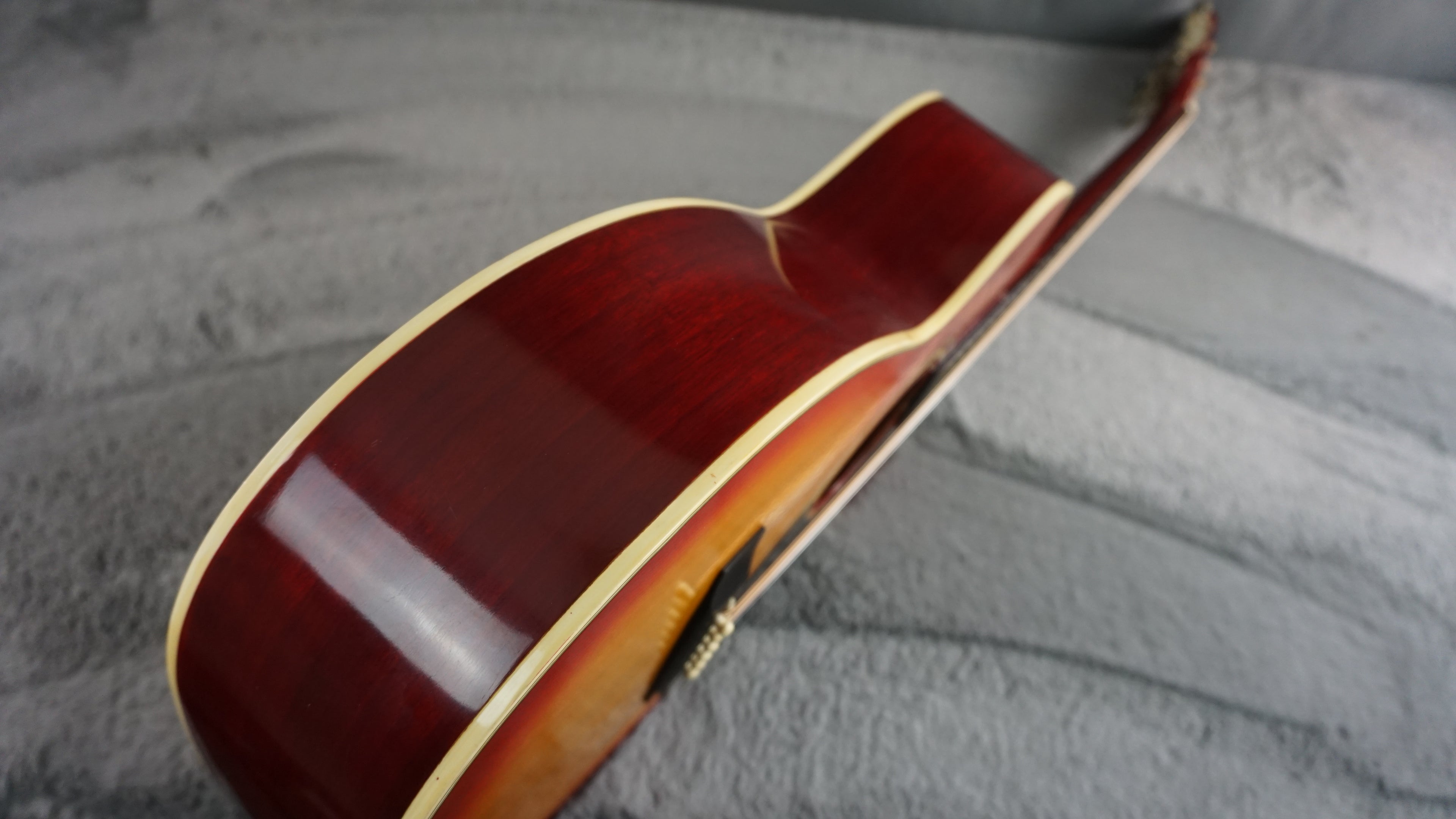 Thomas TM-180 Vintage MIJ Acoustic Guitar Cherry Sunburst w/ Hard Case