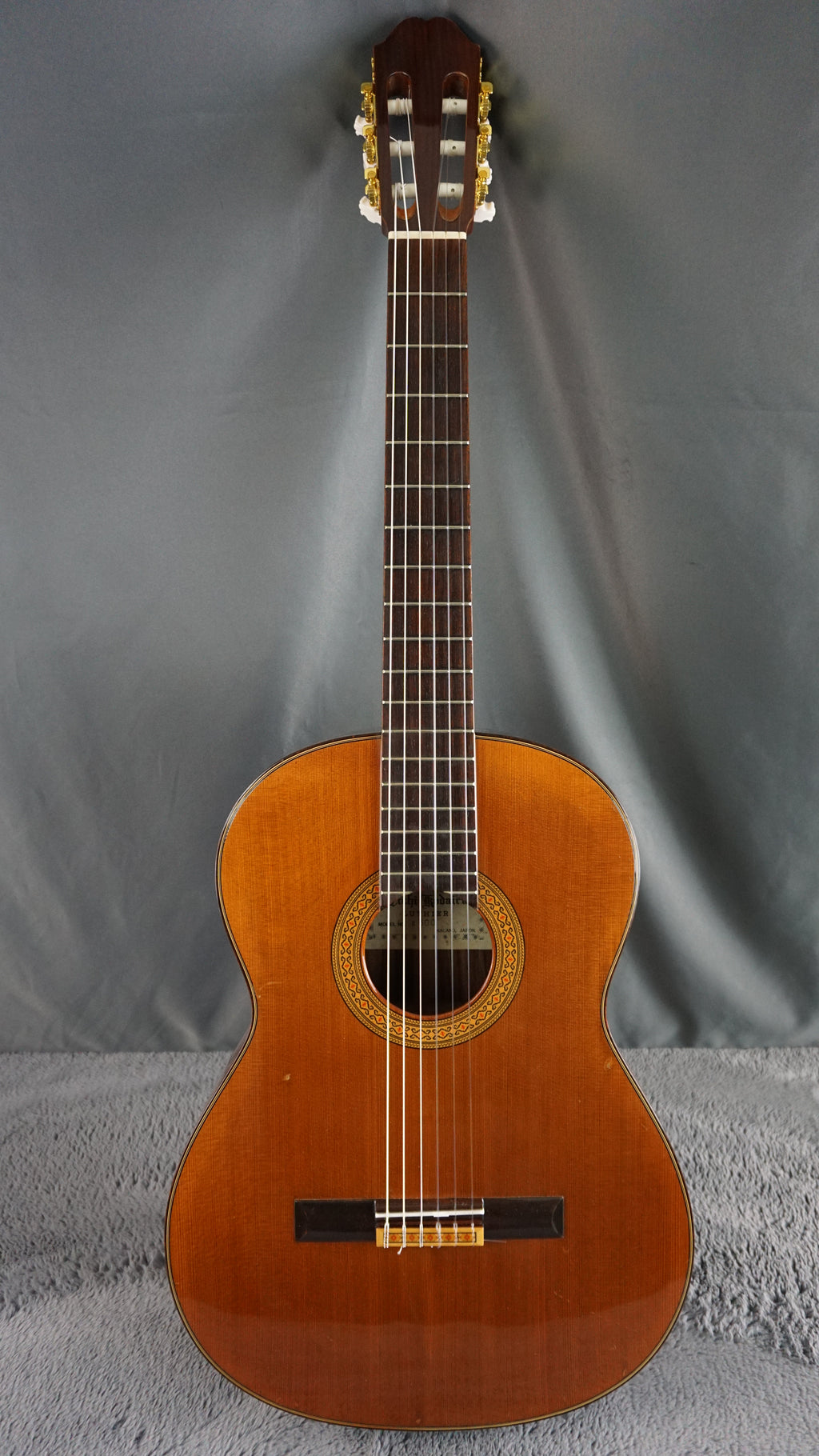 Eichi Kodaira E500 - Cedar Top Japan Classical 1970s