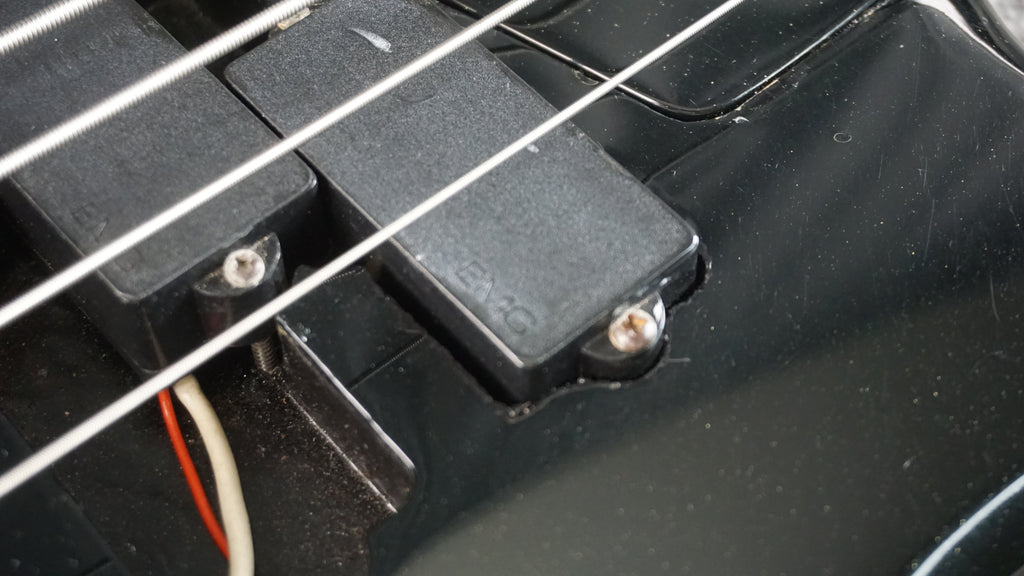 Fernandes Headless Bass MIJ Black w/ EMG PJ Pickups Vintage