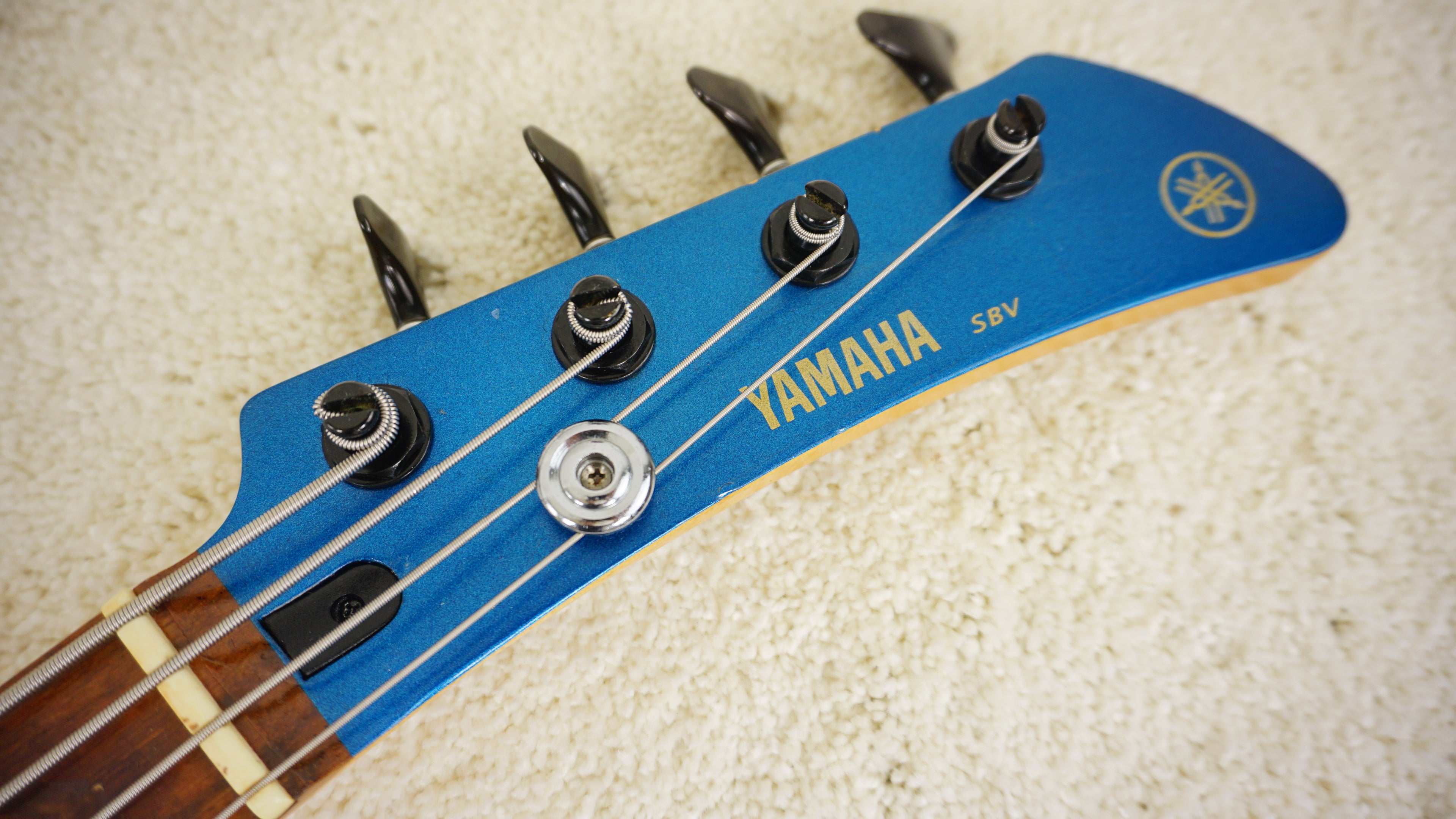 Yamaha SBV-550 - Shelby Blue Japan Bass Guitar