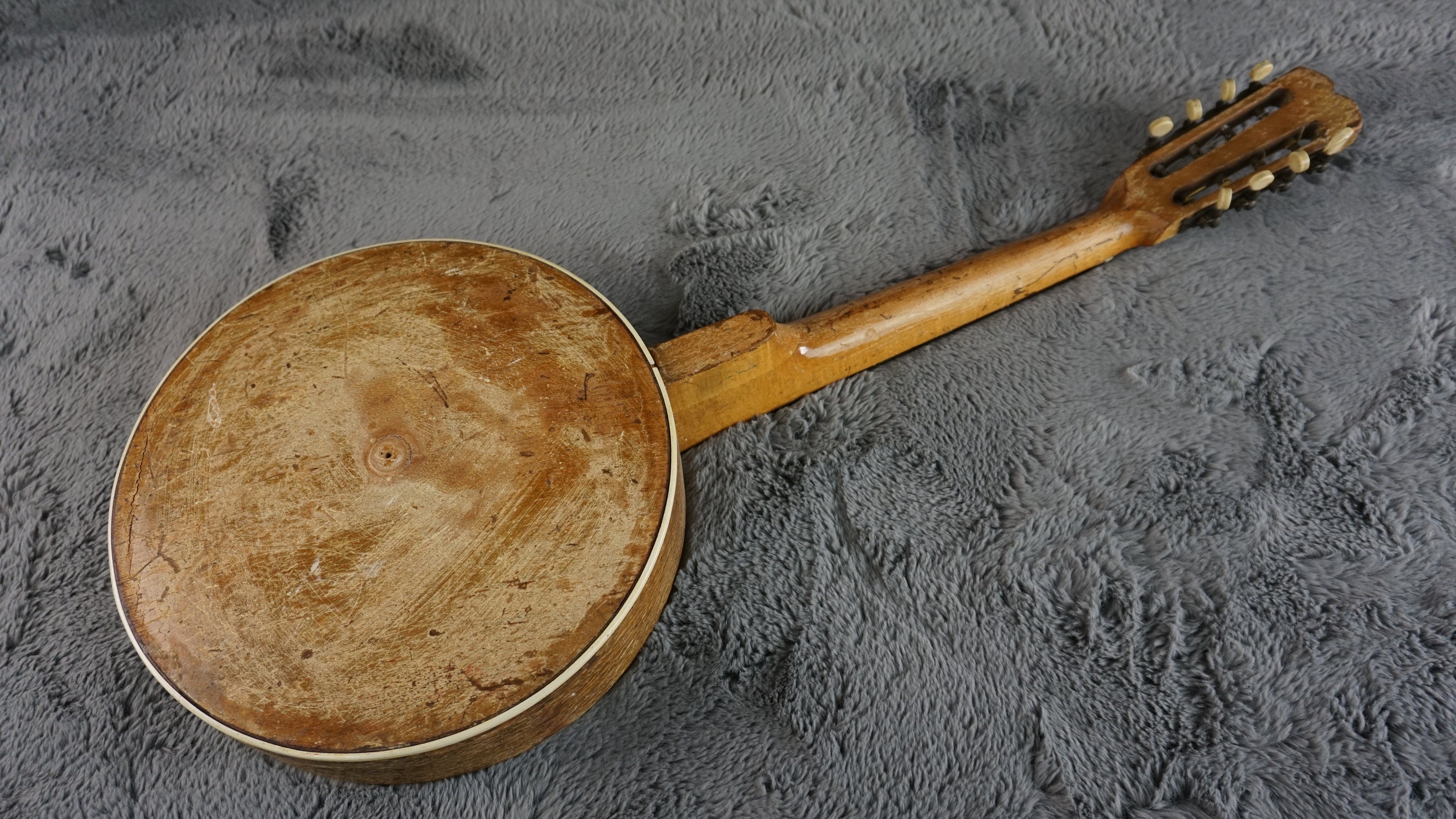 Vintage Closed Back Banjolin