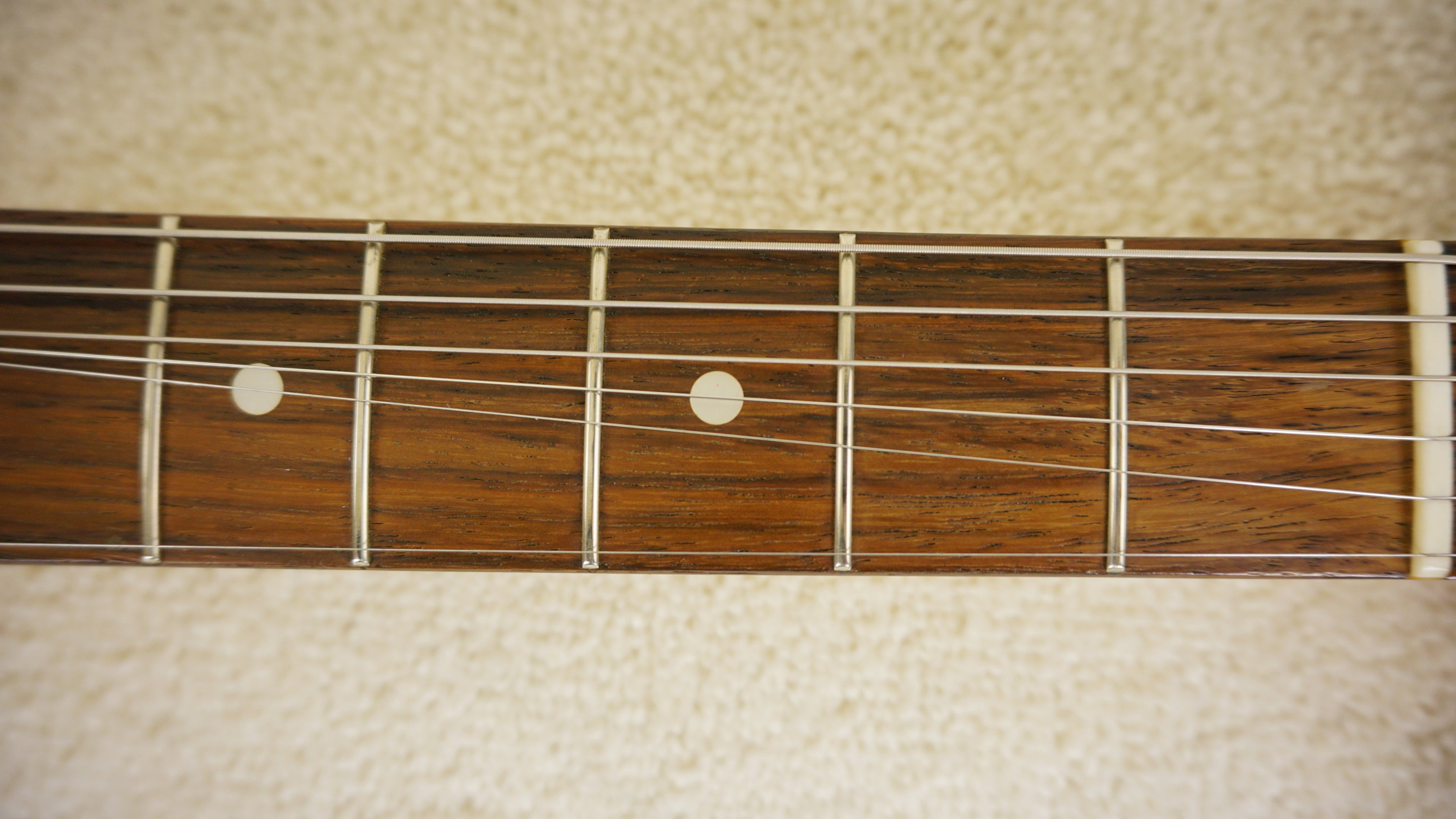 Fender Japan MG-69/MH Mustang Reissue – Matching Headstock – Candy Apple Red – 2010-2011