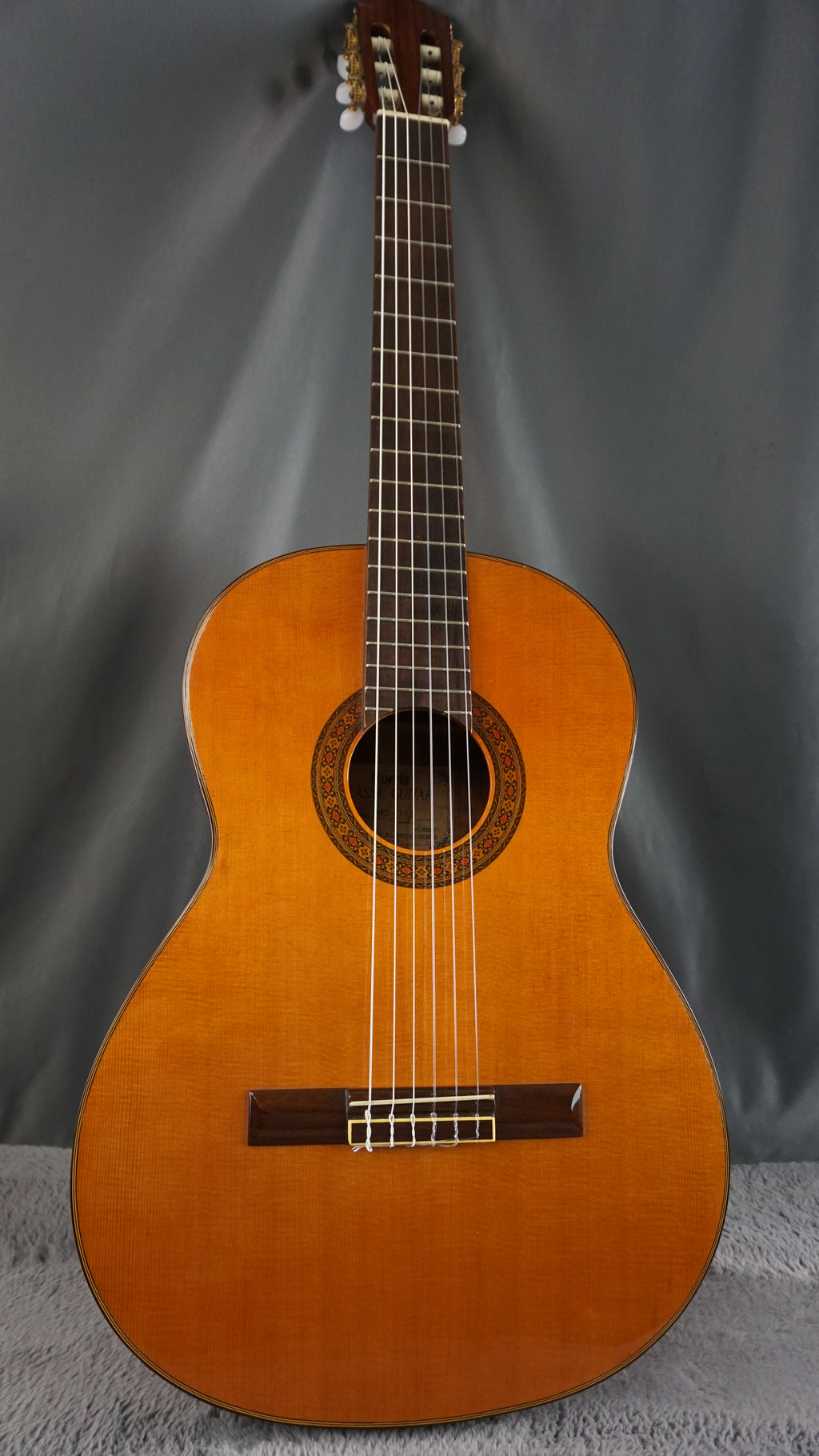 Morris MC-112 Classical Acoustic Guitar Made in Korea