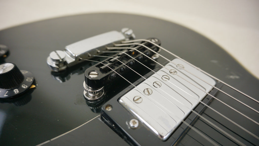 Vintage Lawsuit Single Cut Electric Guitar Black MIJ Japan