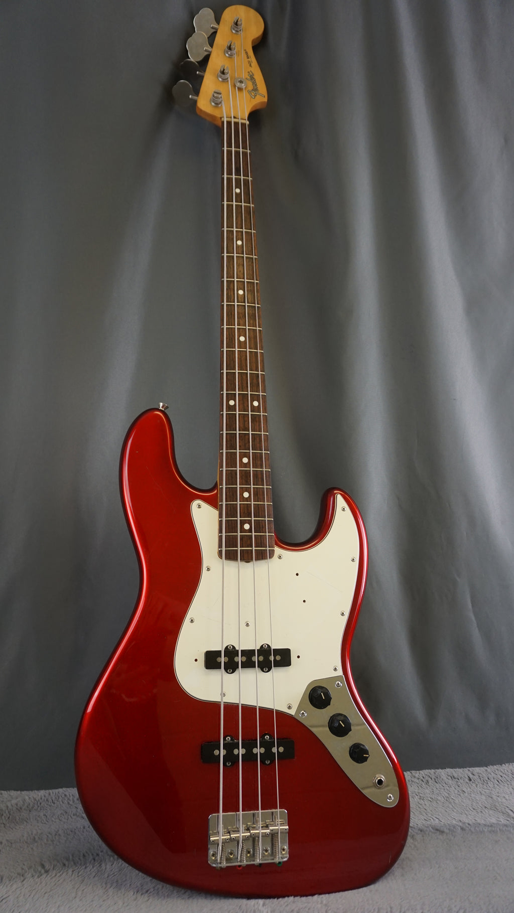 94-95 Fender Japan Jazz Bass Candy Apple Red w/ Gig Bag