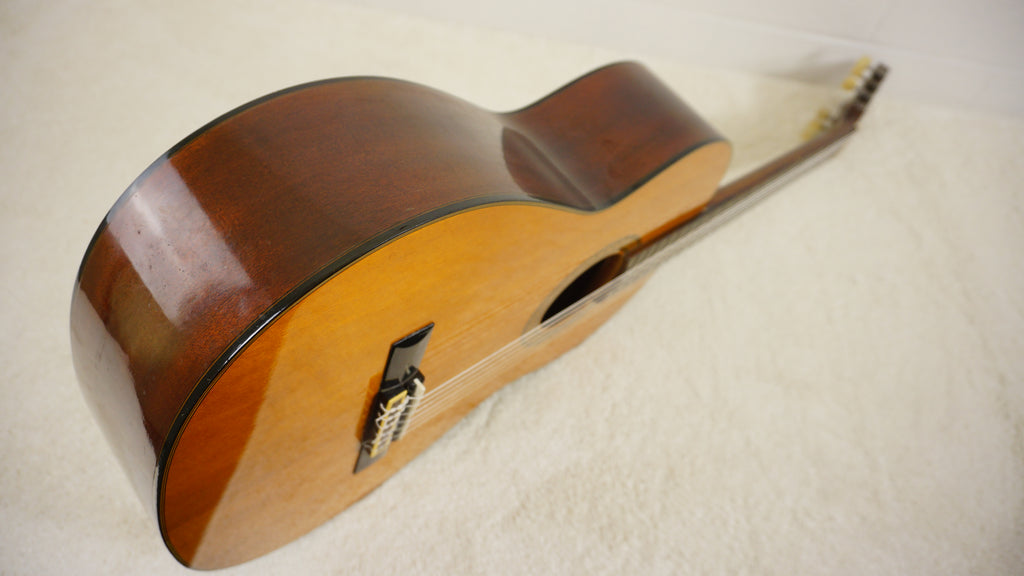 Yamaha C-150 Classical Guitar w/ Hard Case – Made in Japan