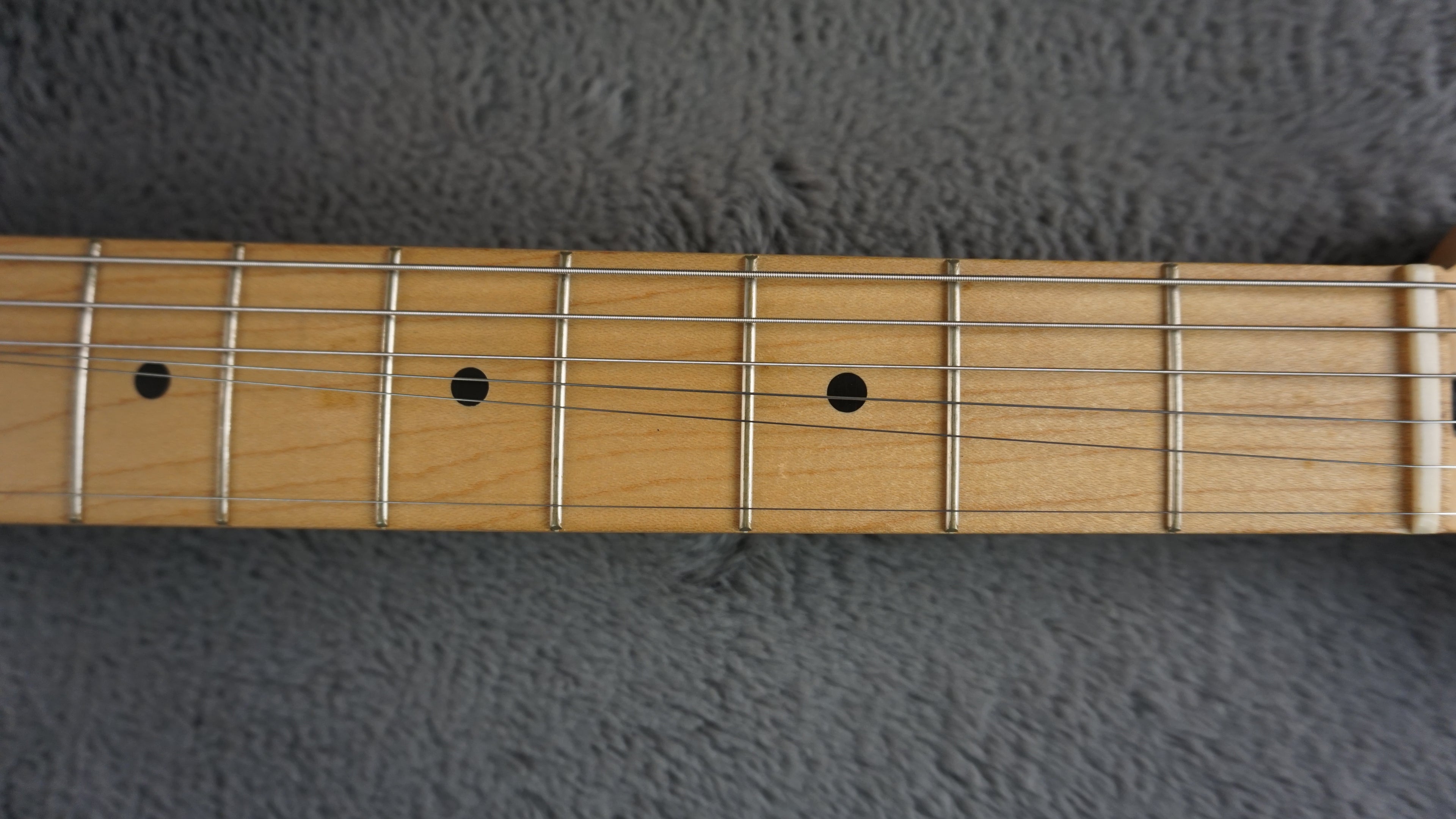 Fender Stratocaster - Cherry Japan