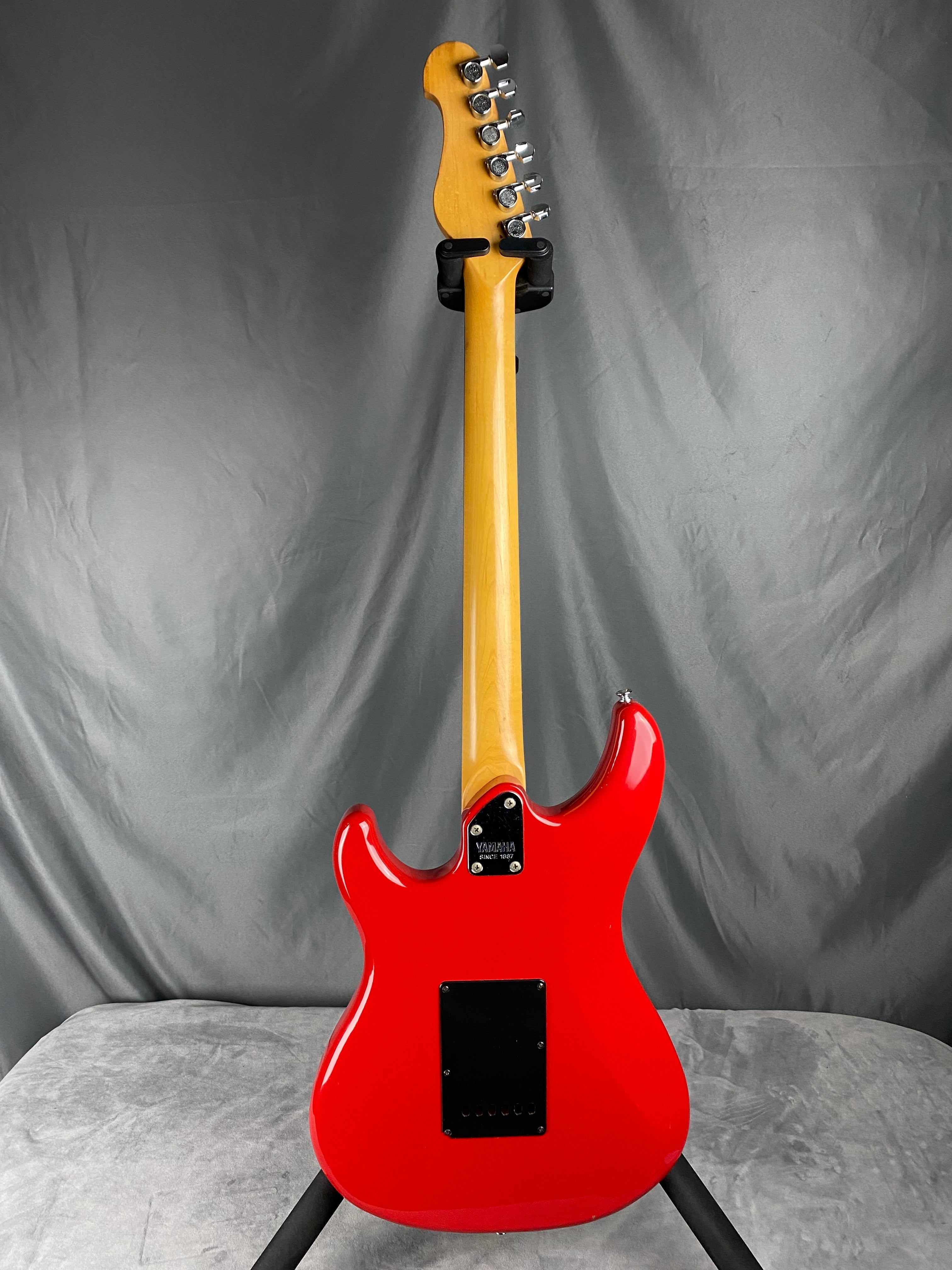 Yamaha SE203 2000’s
