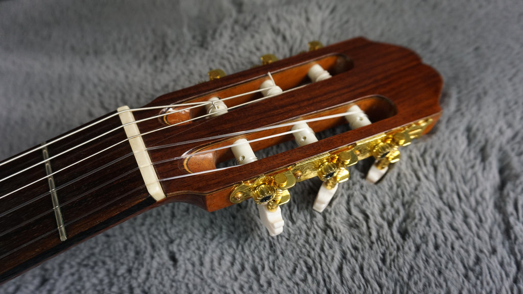 Eichi Kodaira E500 - Cedar Top Japan Classical 1970s