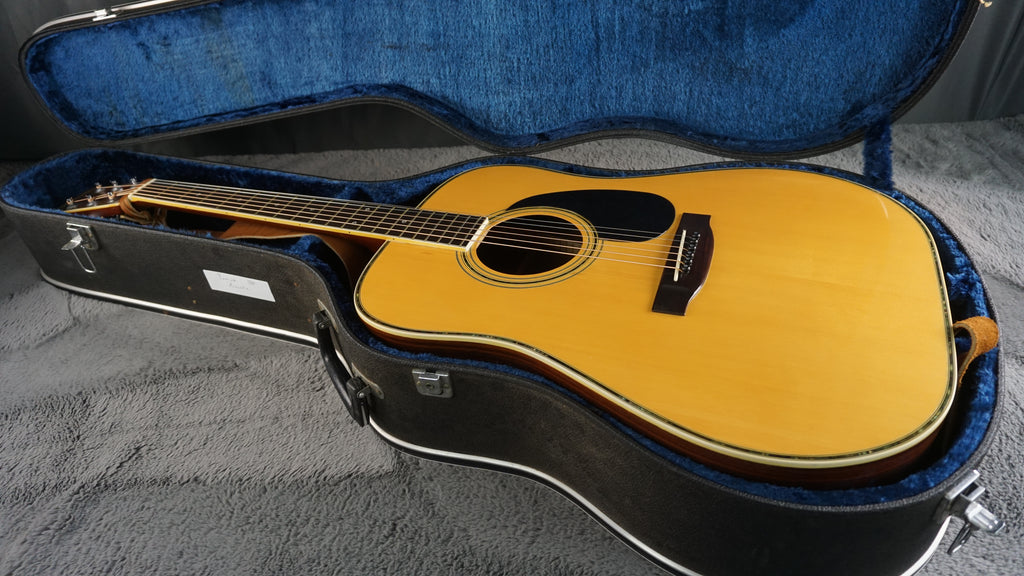 Yamaki 130 Acoustic D-28 Style Japan w/ Hard Case