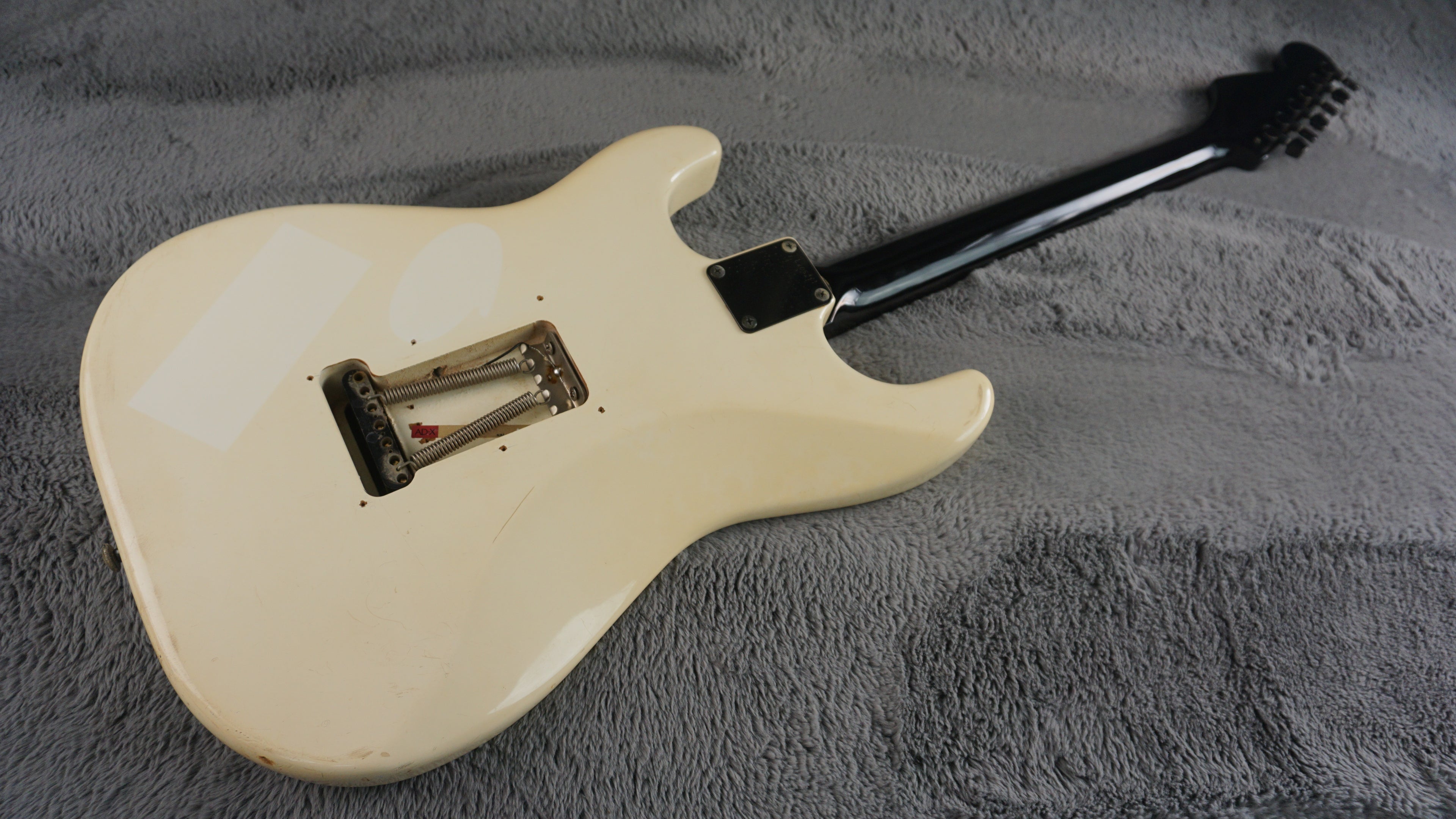 Tokai Super Edition Japan HSS S-Style White Electric Guitar