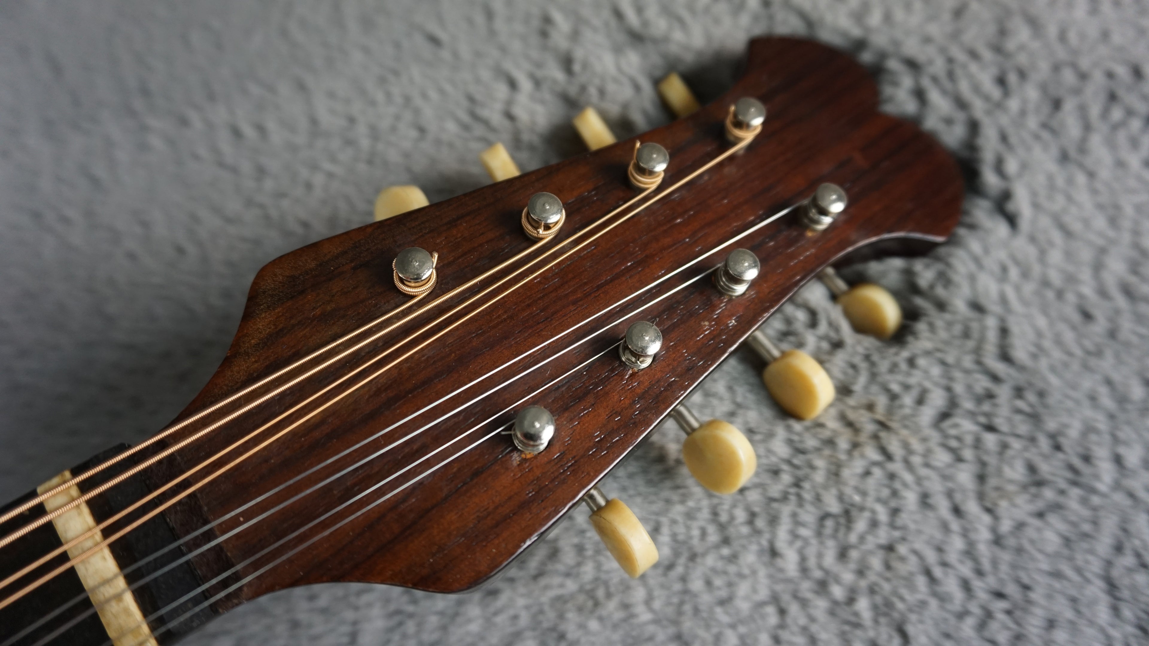 Kunishima NM8 Bowl Back Mandolin w/ Hard Case Vintage Japan