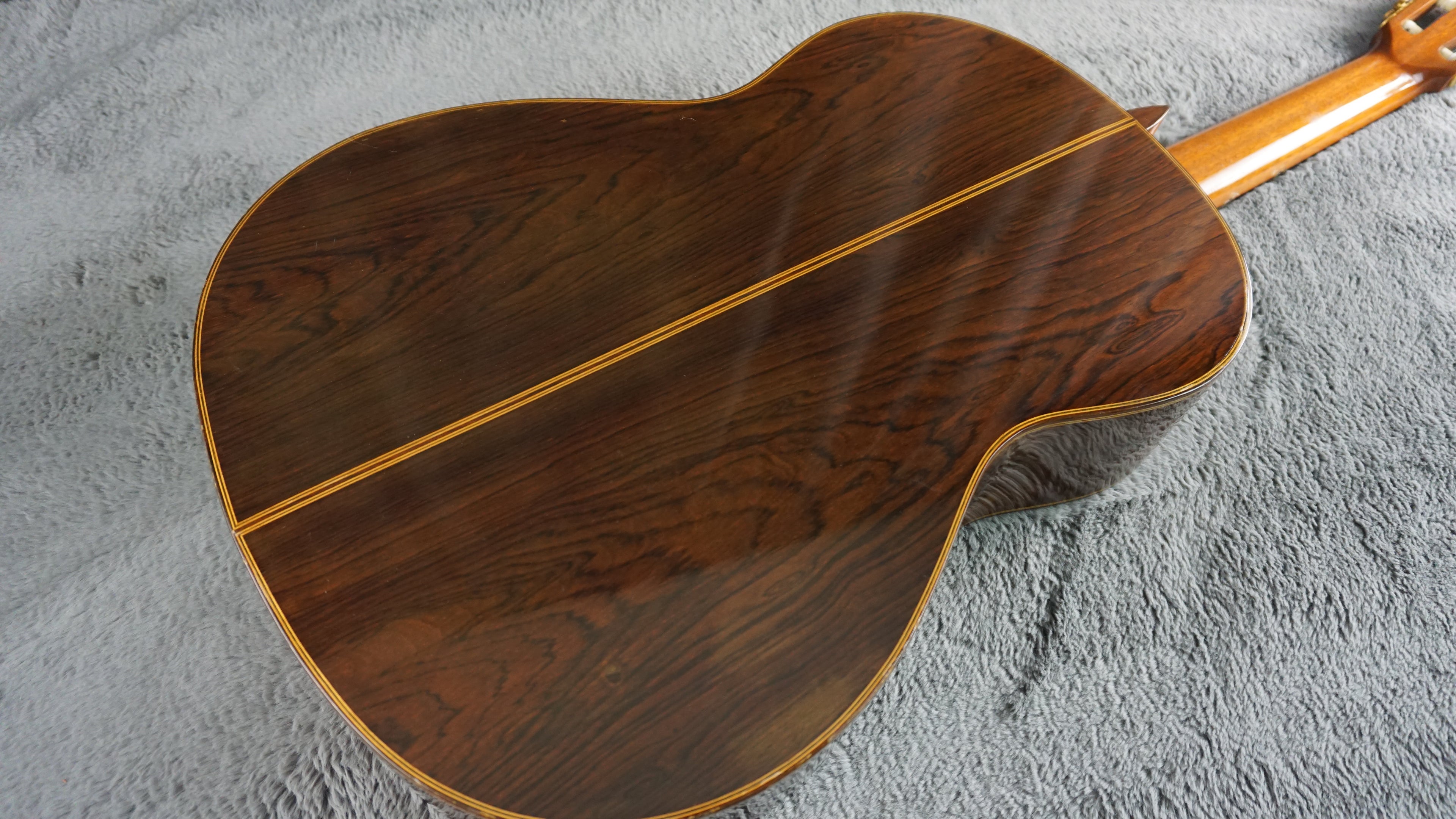 Osamu Tomita Nol. 15 1974 Japan Classical Guitar w/ Hard Case