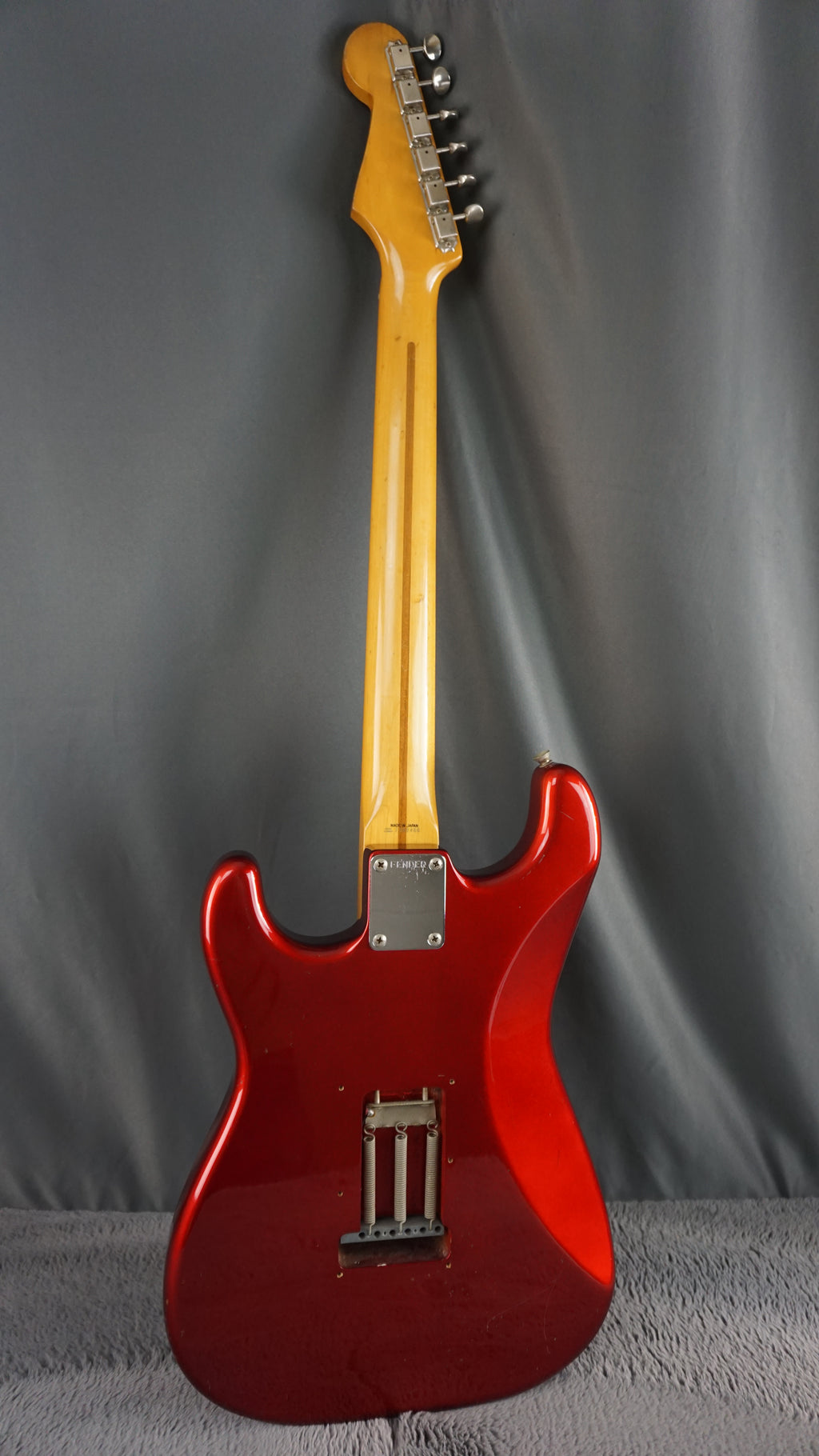 Fender Japan ST57-500 Stratocaster 1989 Candy Apple Red