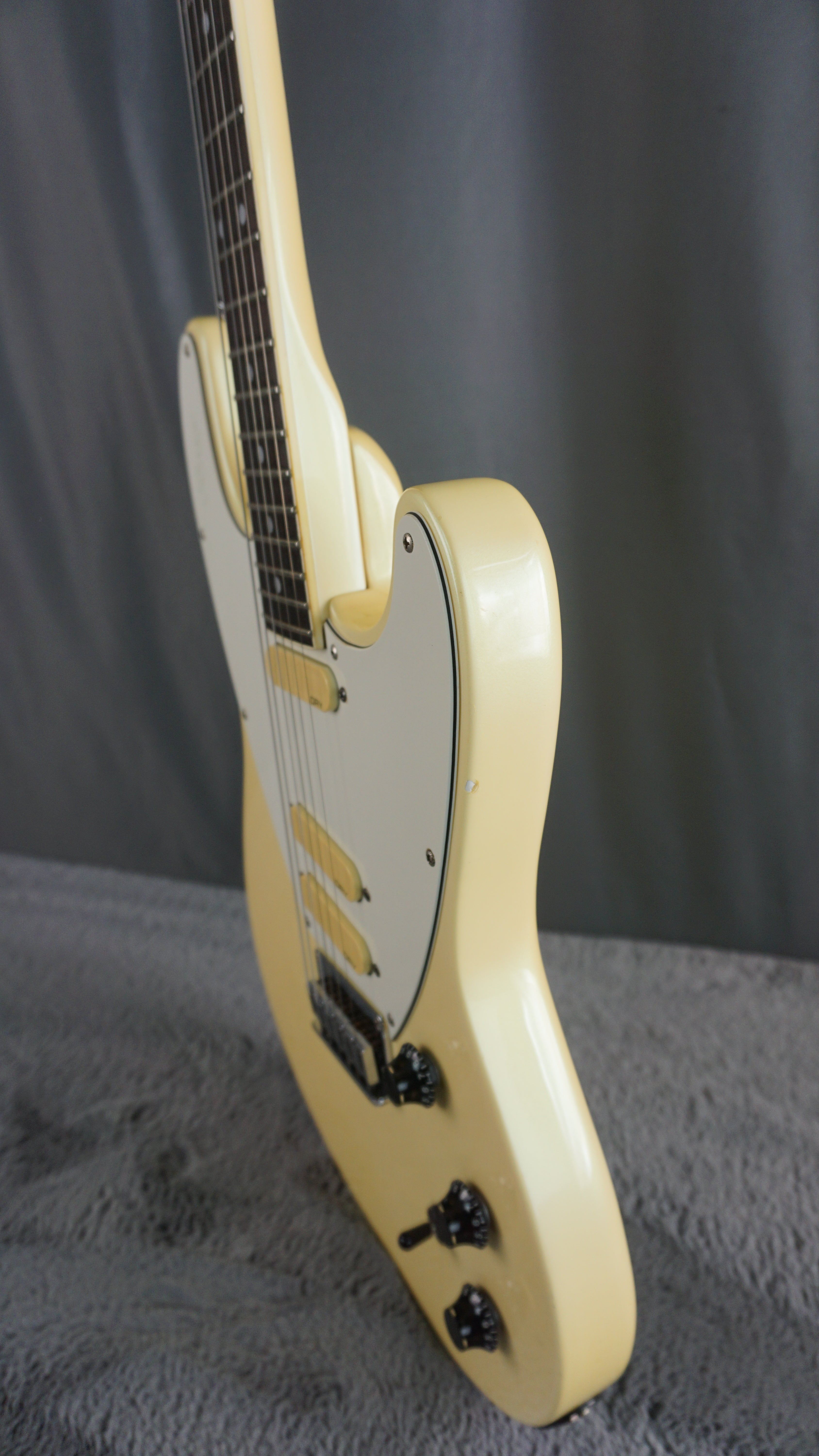 Greco Boogie BG600 1985 - Mystery White Japan