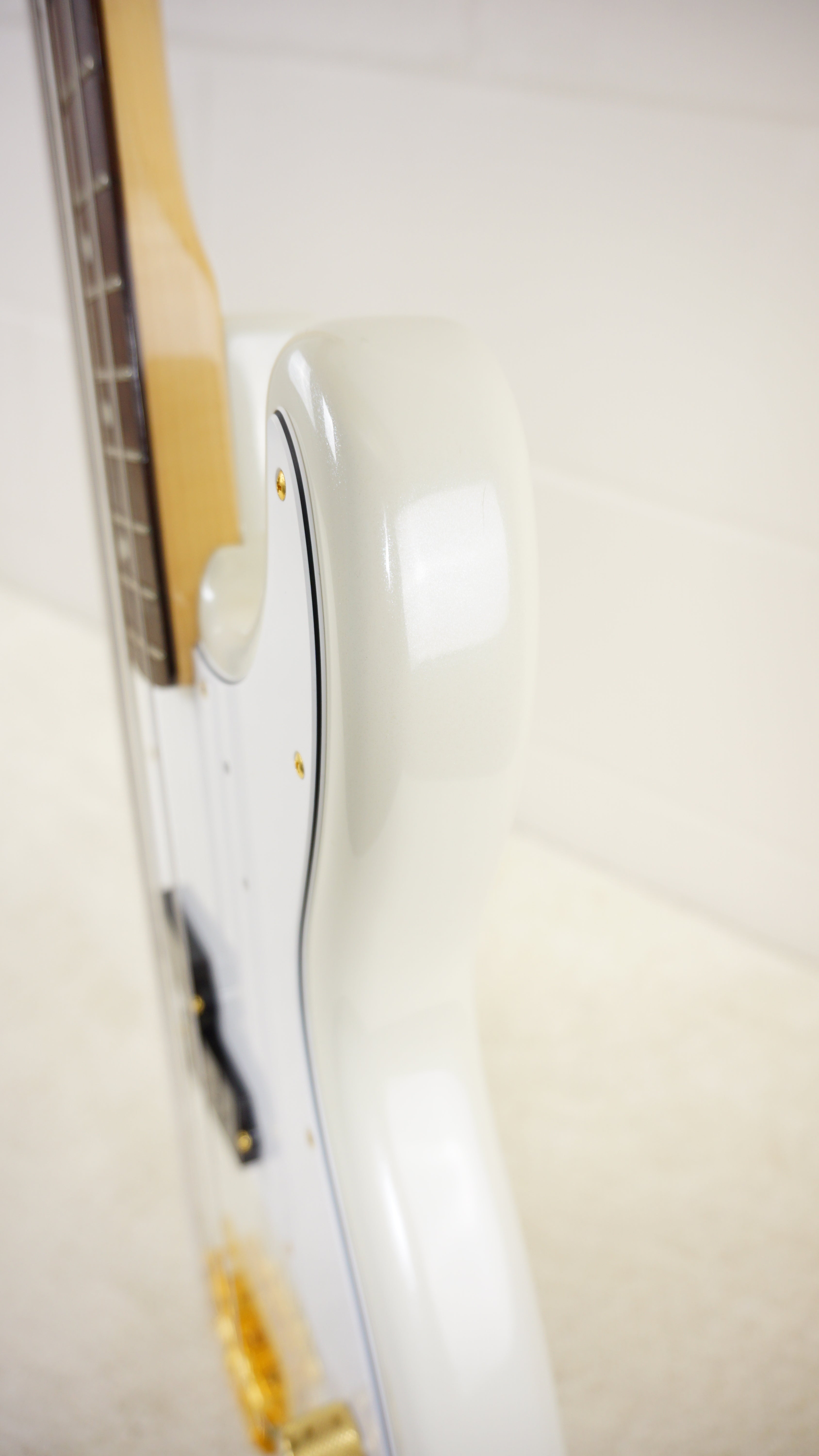 Fender Japan Traditional 60s Precision Bass 2025 - White Pearl