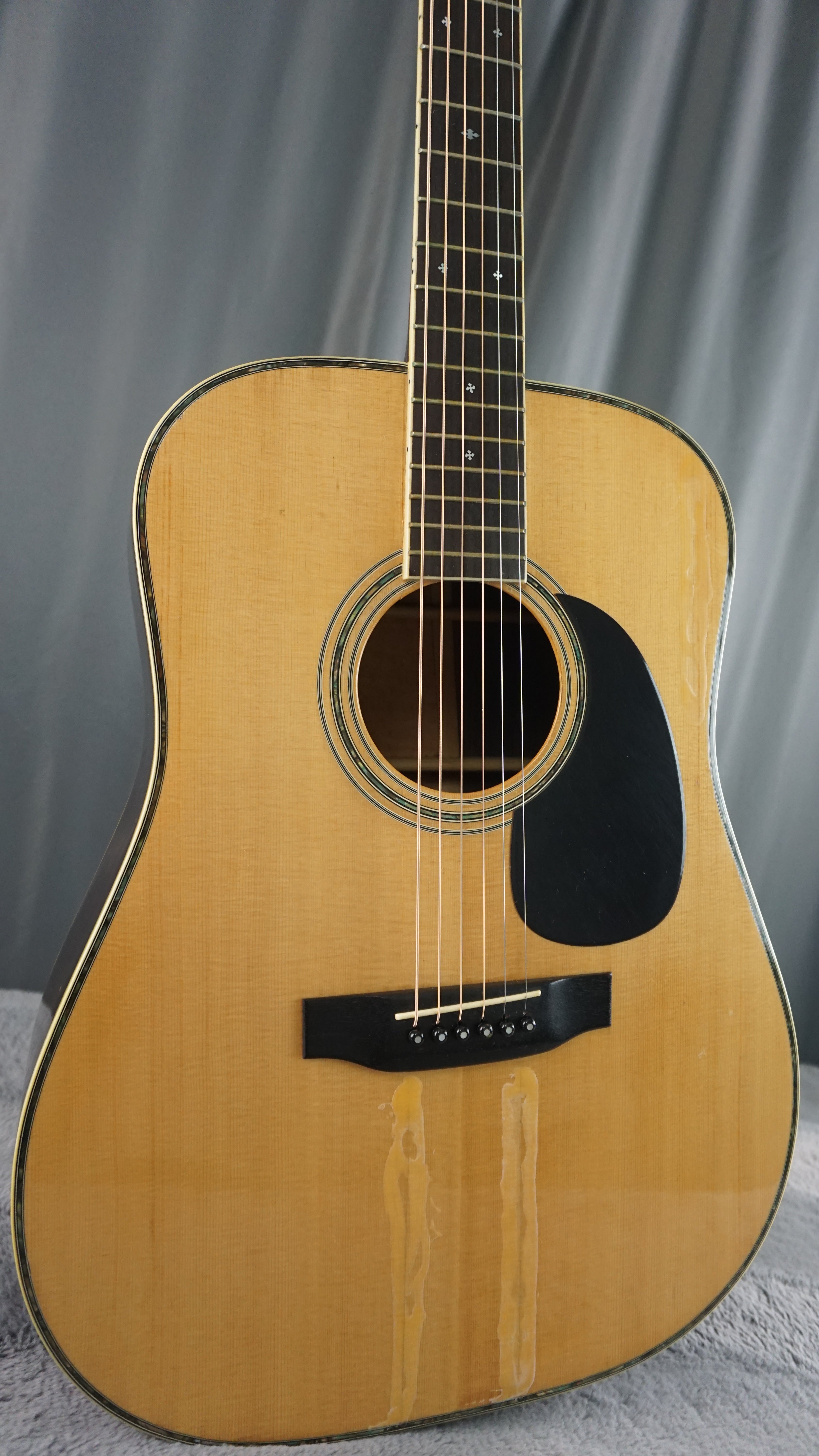 Morris 50 Special Japan Dreadnought w/ Hard Case