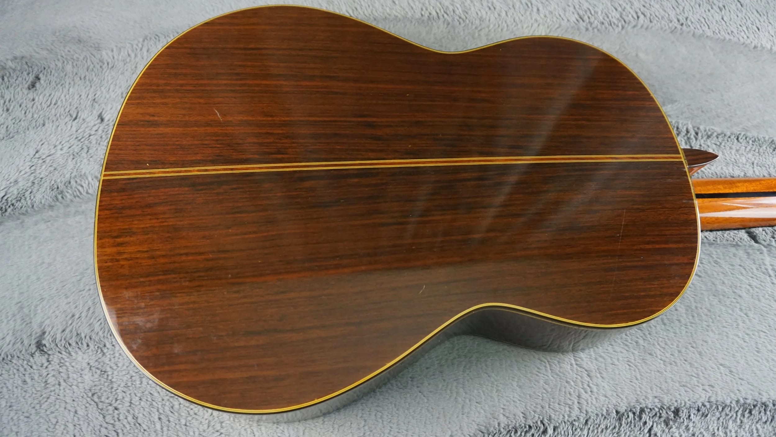 World Sound Model 500 Relative Sound Hole System Japan Classical