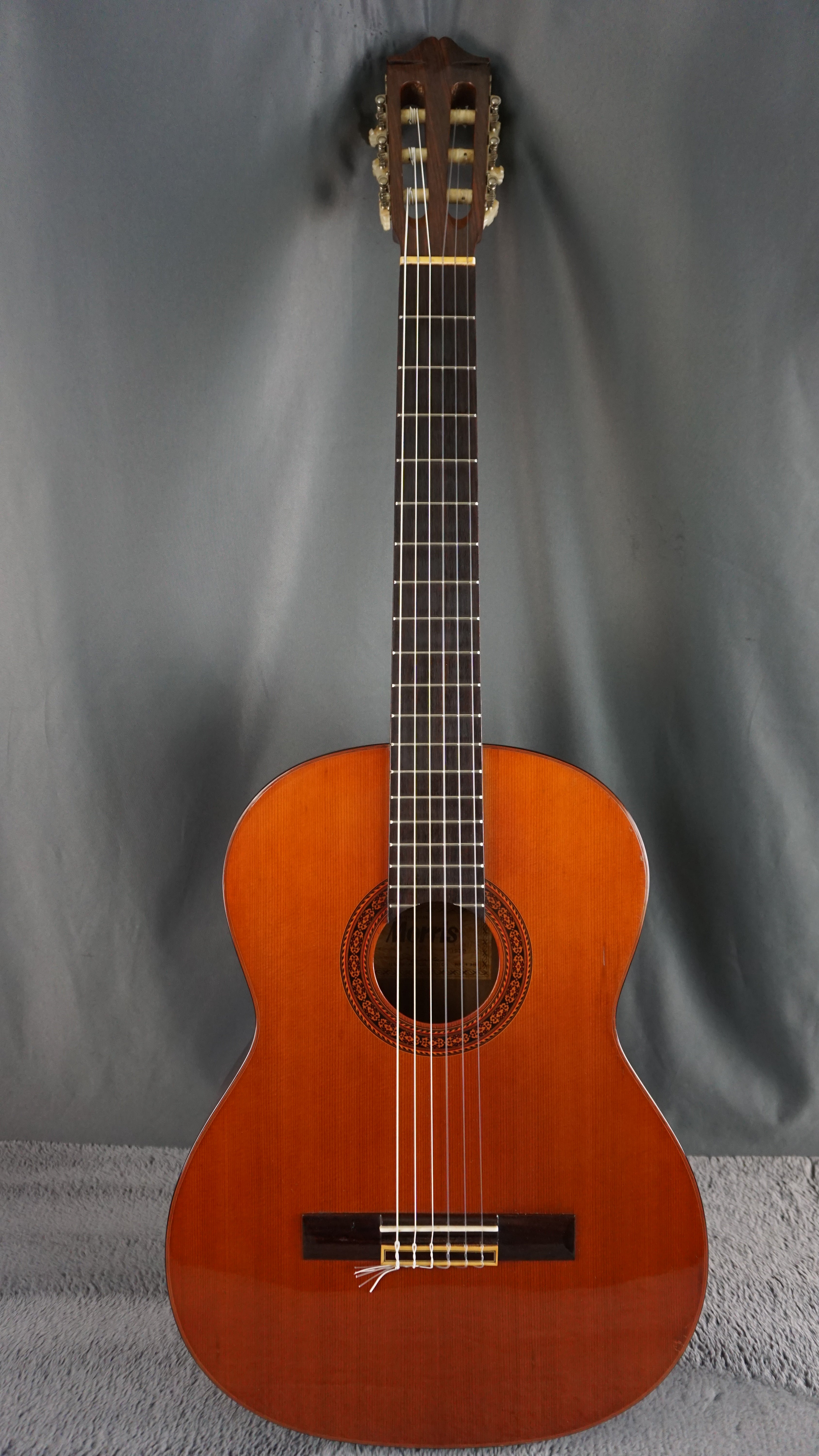 1972 Morris M-10 Classical Guitar – Made in Japan
