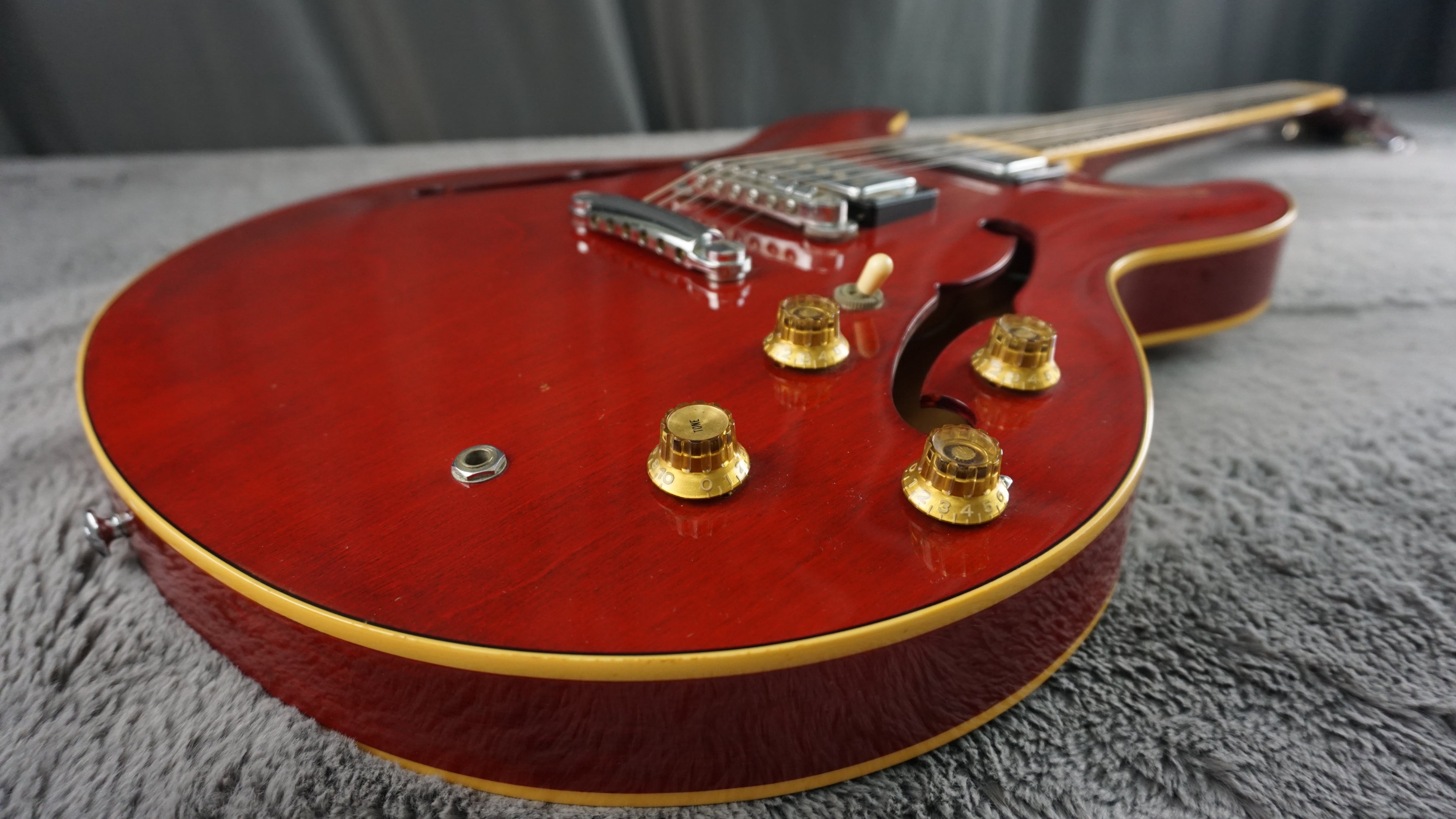 Yamaha Super Axe SA1000 Semi-Hollow Electric Guitar Cherry Red MIJ 1978 w/ OHSC