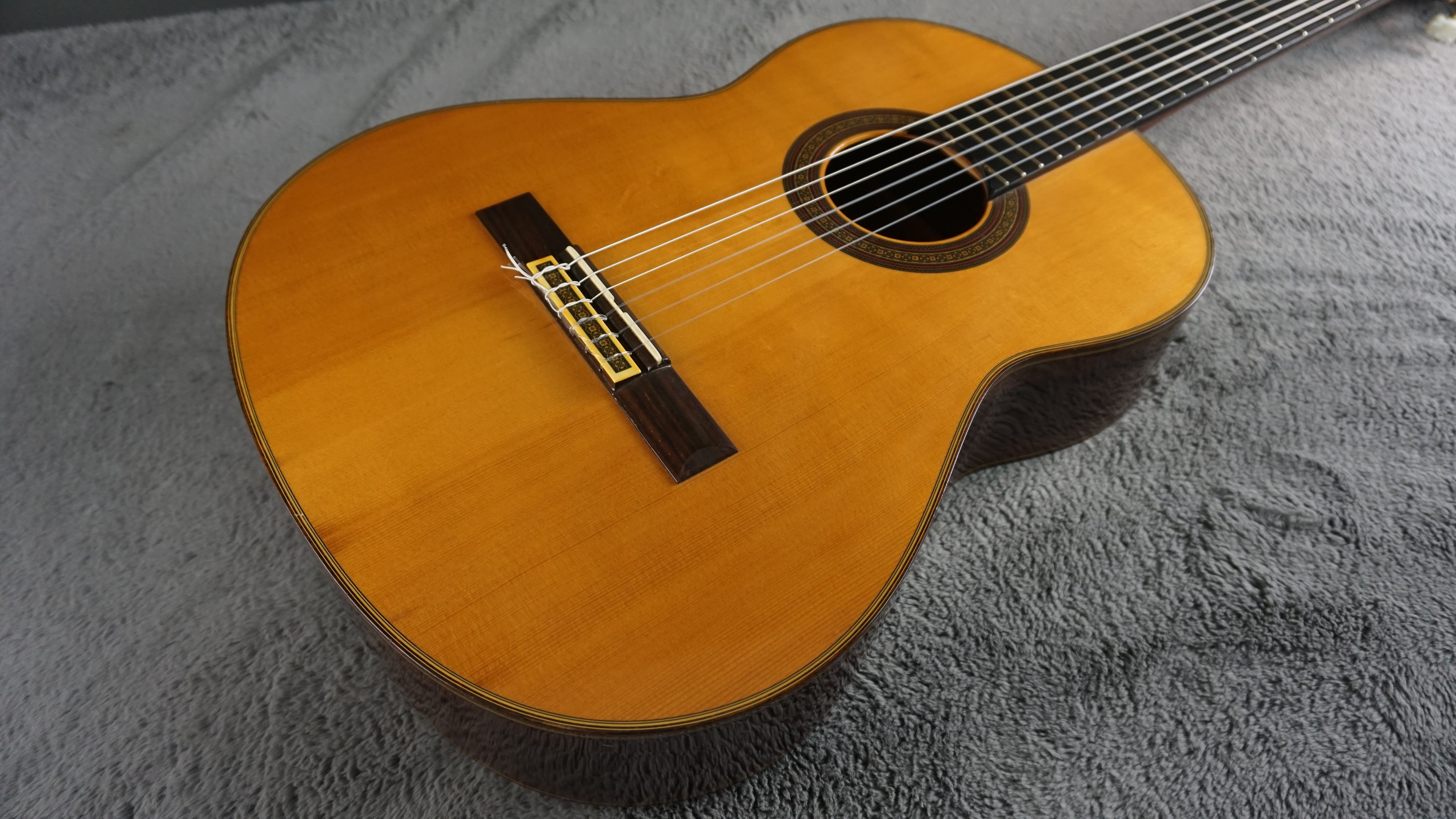 Yamaha GC-5 1981 Classical Guitar w/ Original Case – Japan