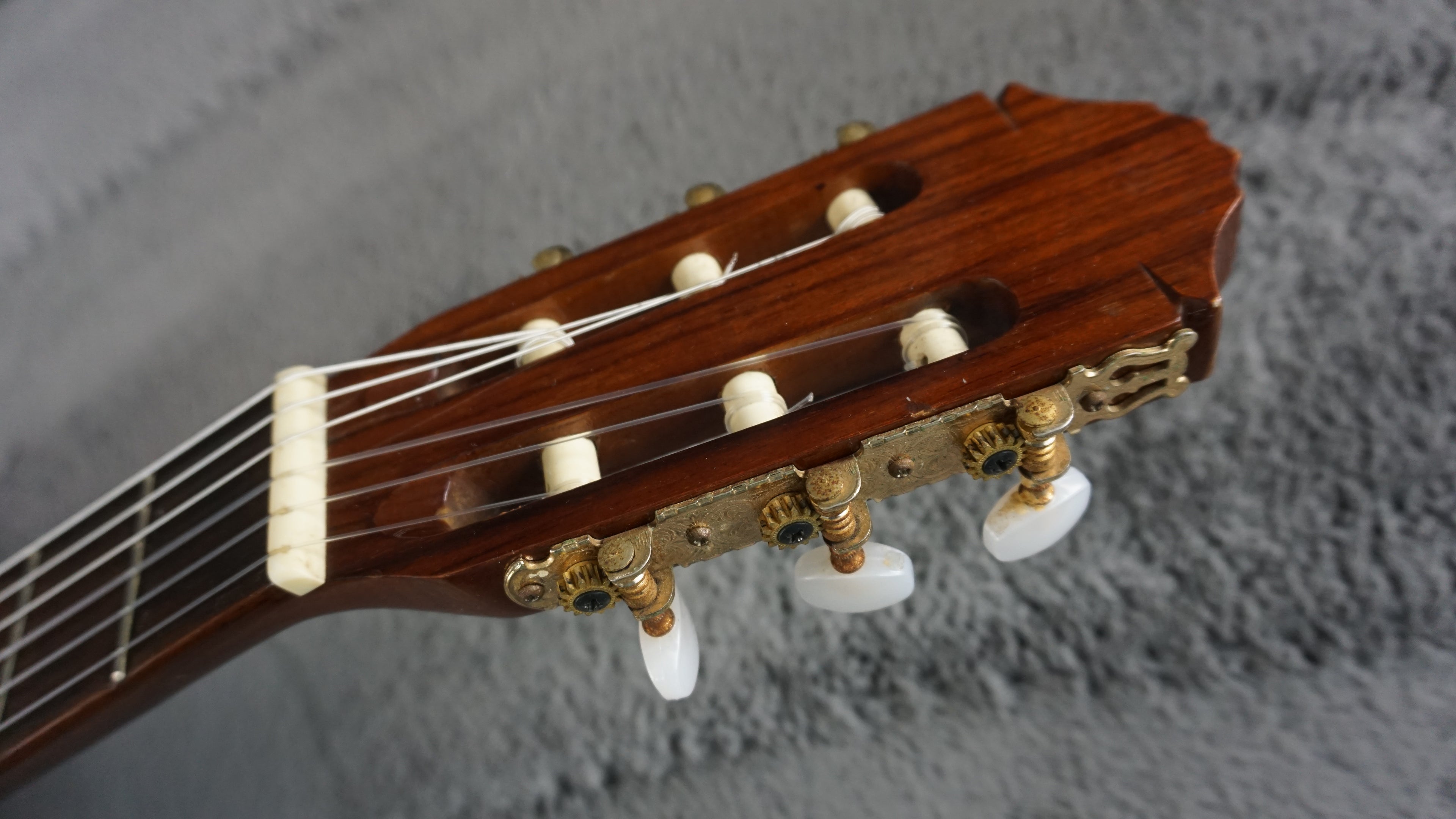 Morris MC-112 Classical Acoustic Guitar Made in Korea