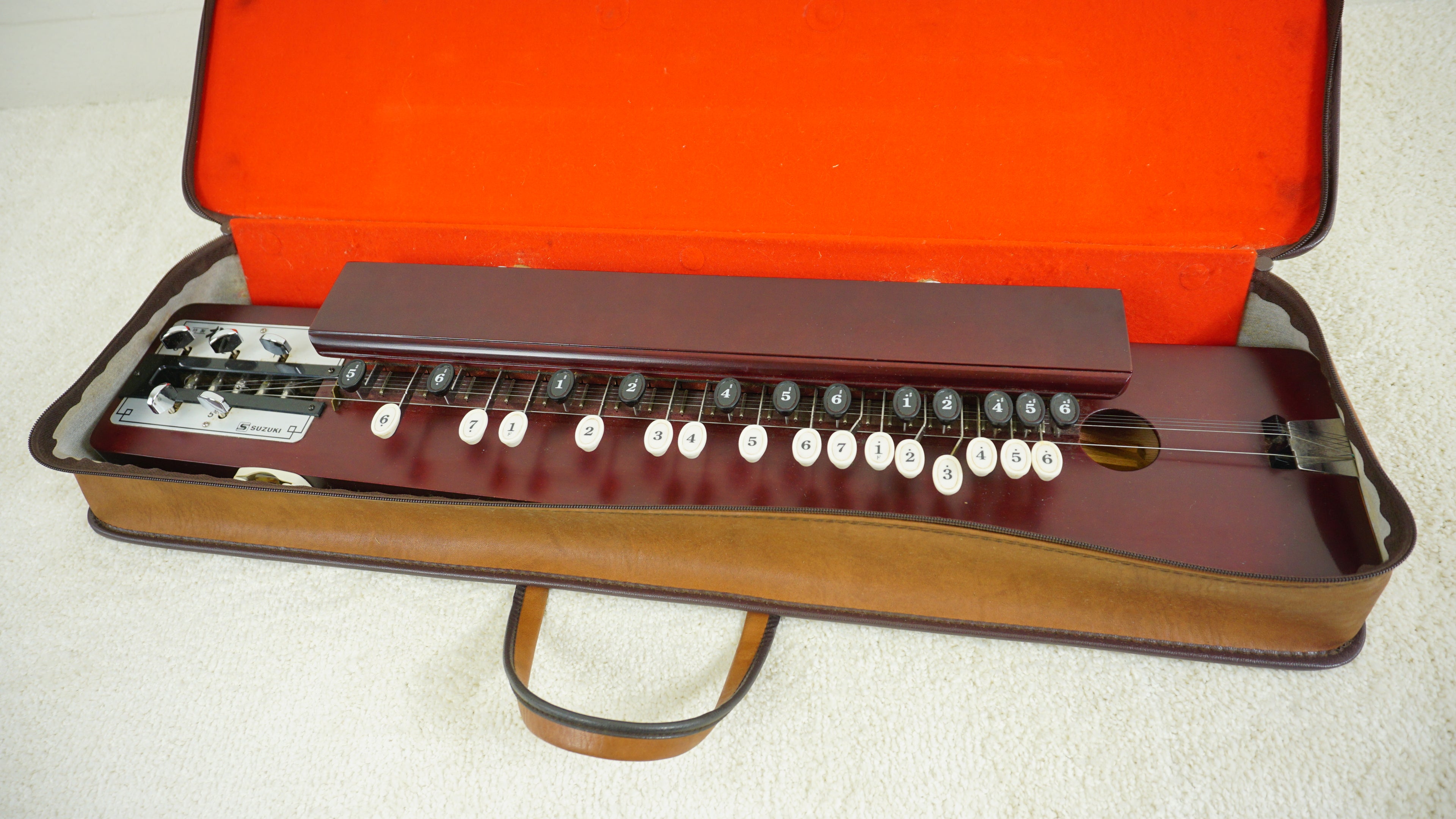 Suzuki Taishogoto Nagoya Harp Acoustic String Instrument w/ Original Case Japan